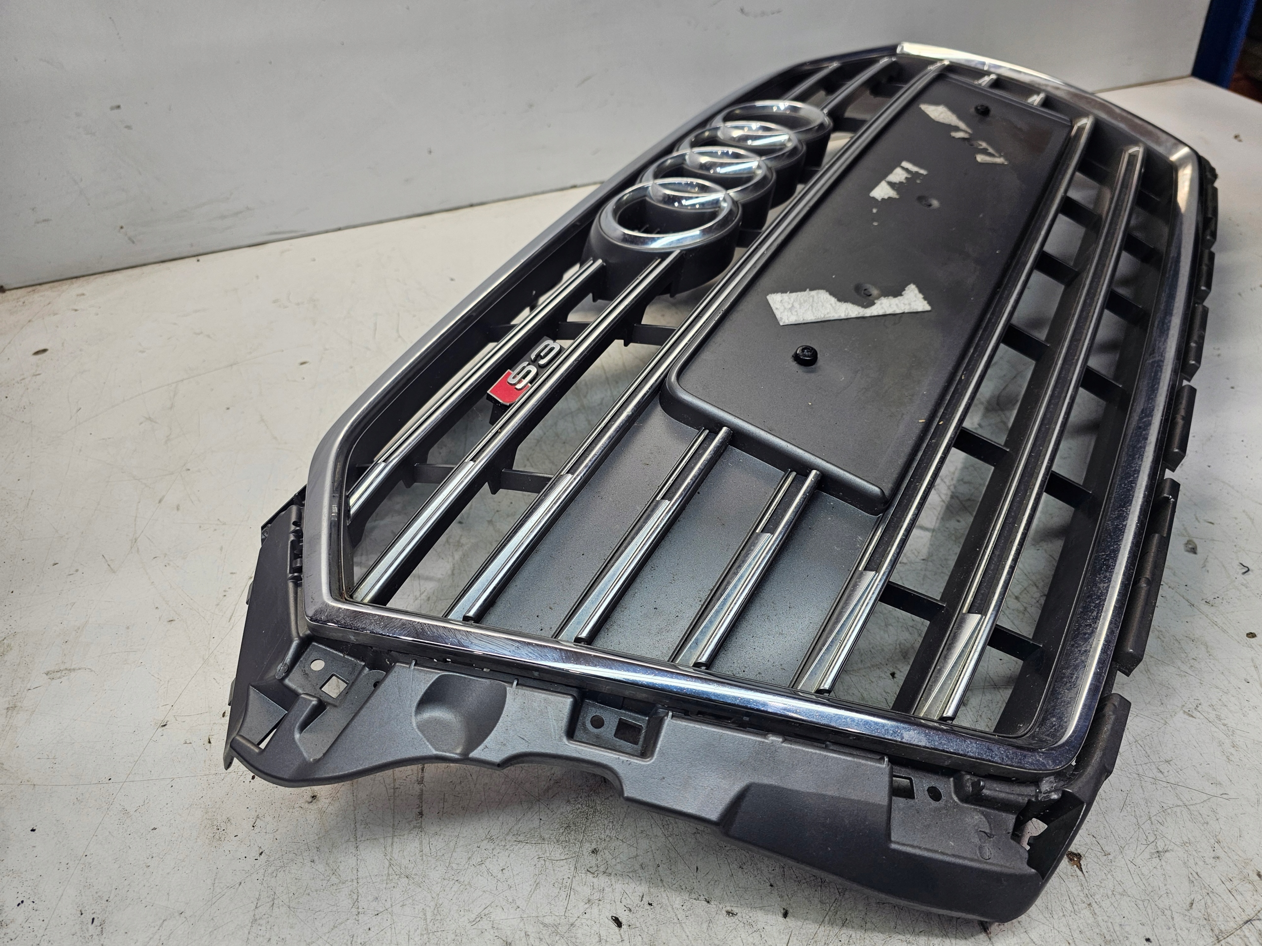 Audi A3 8V Kühlergrill FRONTGRILL Kühlergitter 8V3853651AC - Thumbnail 11