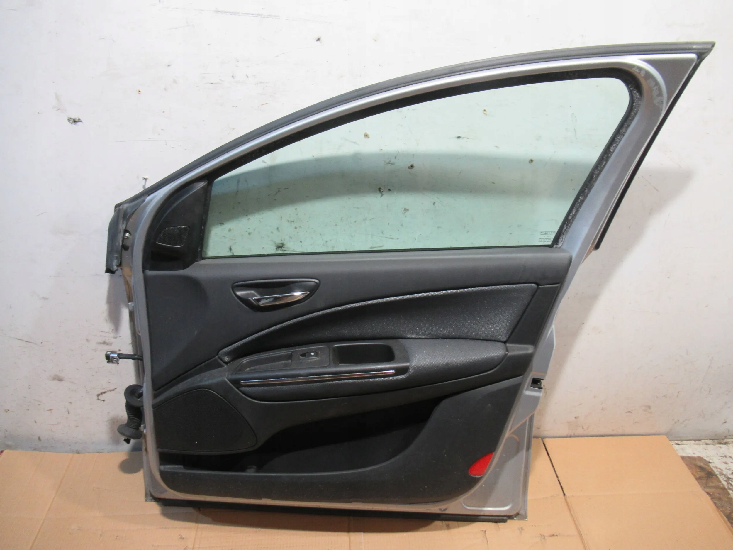 Drzwi przód prawe Fiat Bravo II 07-14 Producent części Fiat OE