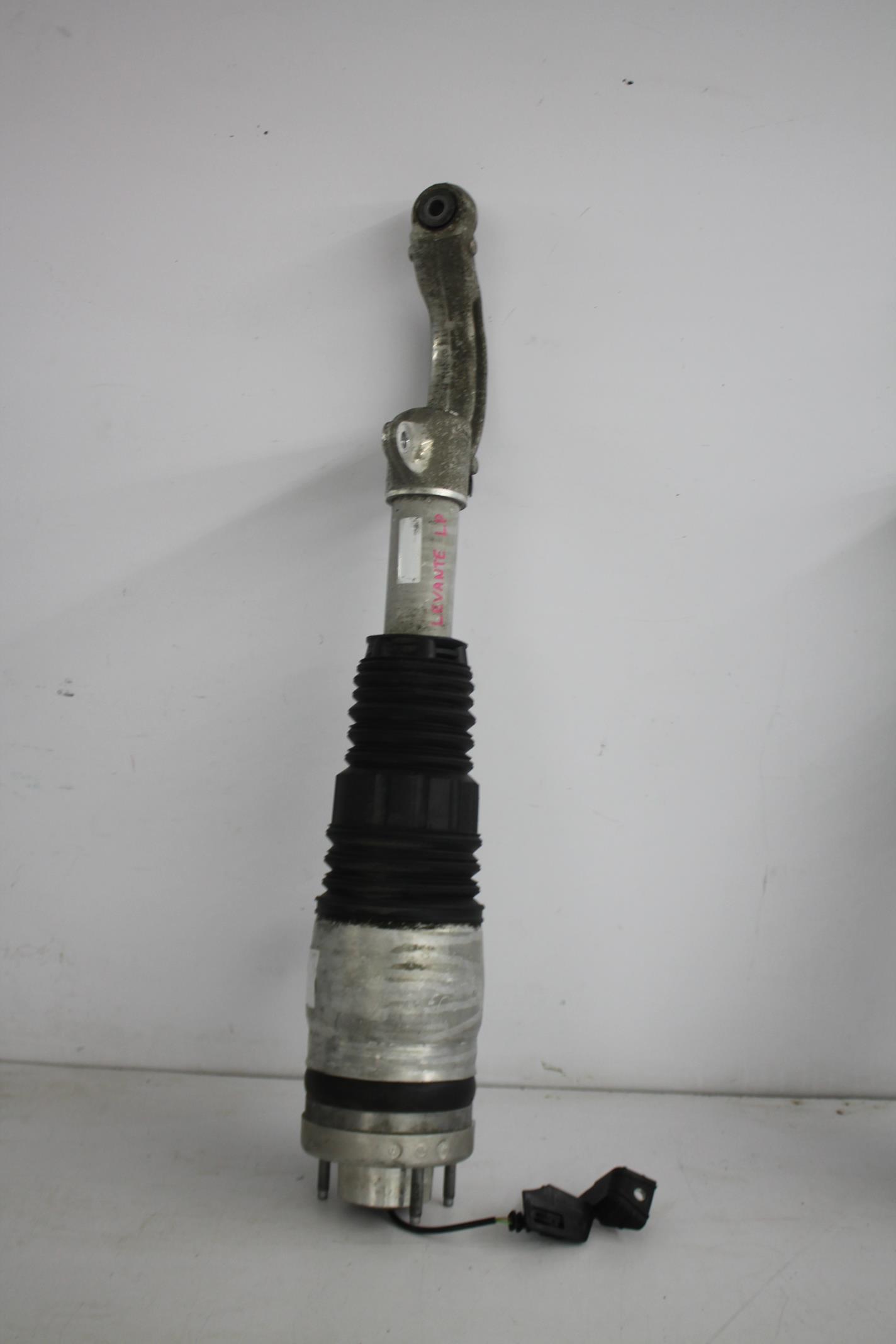 shock absorber left front MASERATI LEVANTE 16
