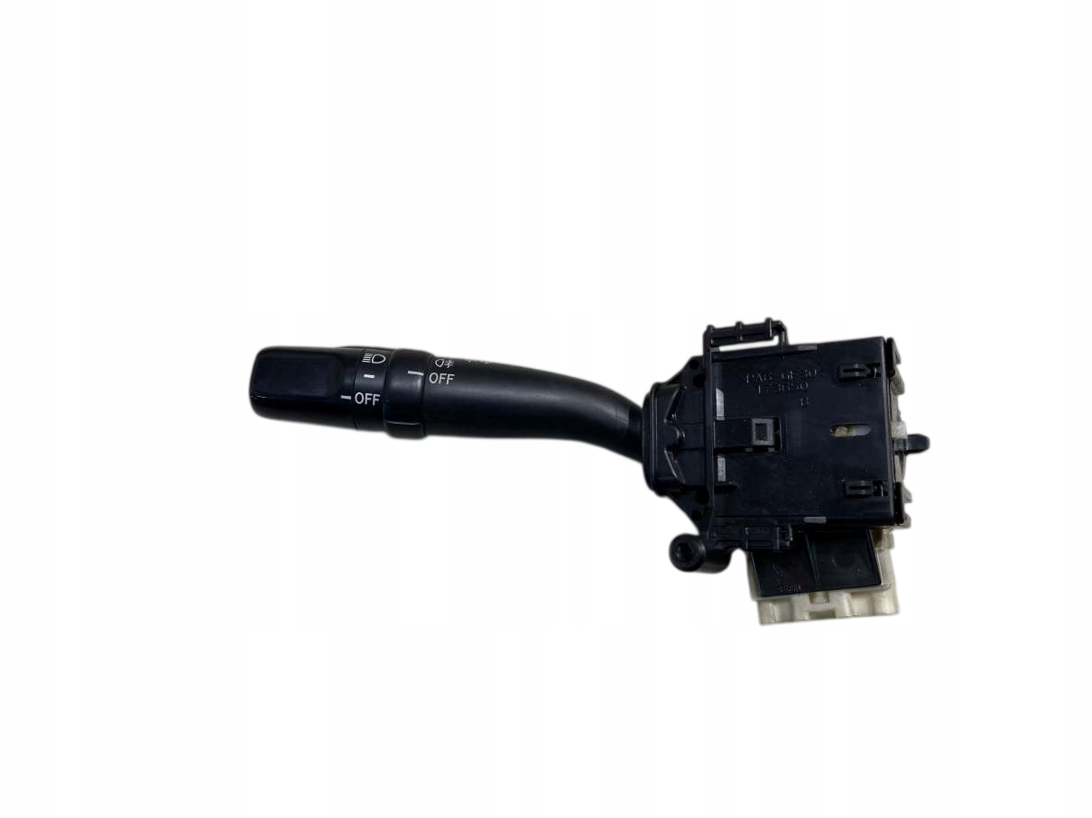 light switch TOYOTA AVENSIS T25 84140-05100