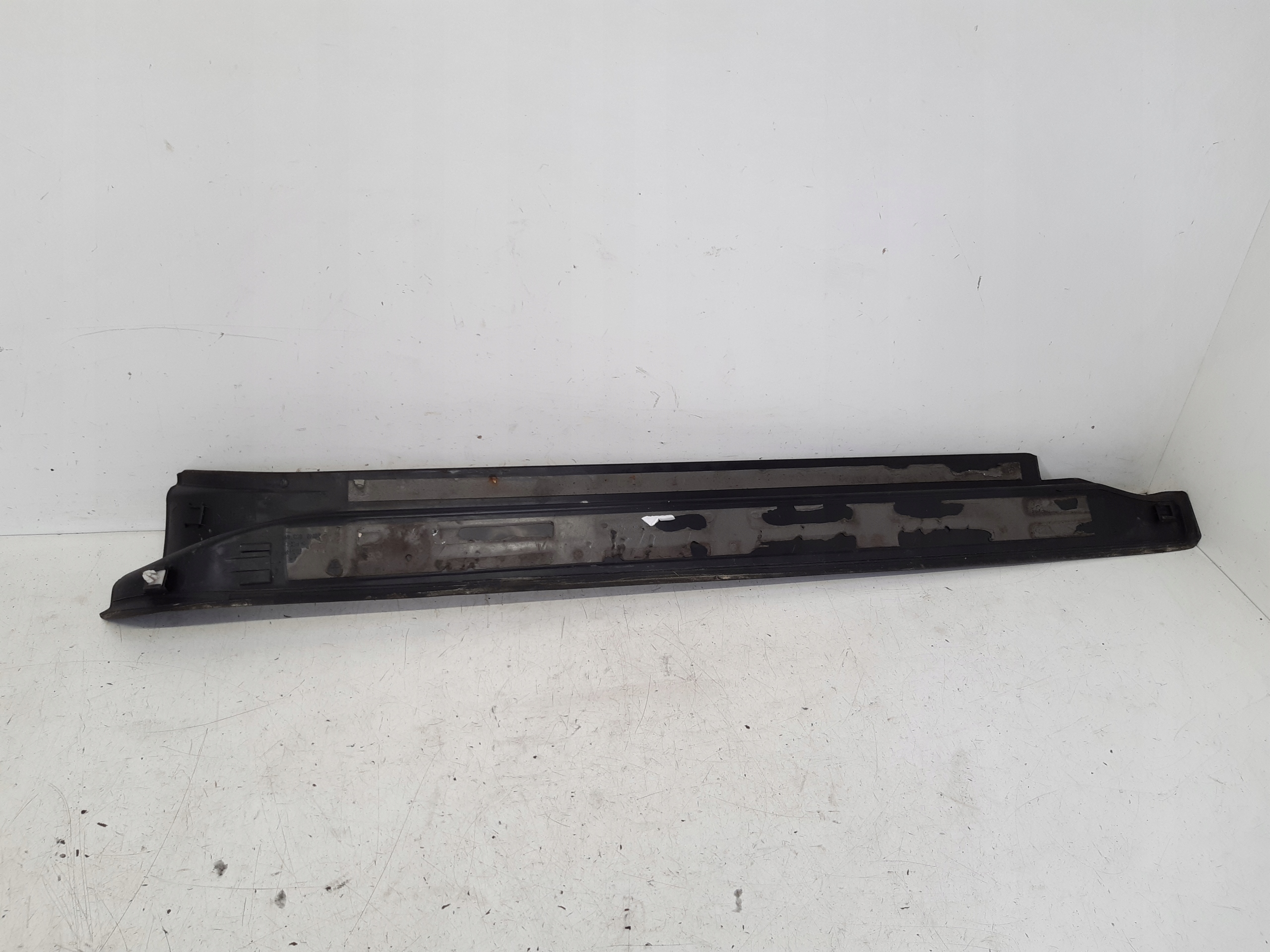 moulding threshold left 8N8853491 Audi TT 8N