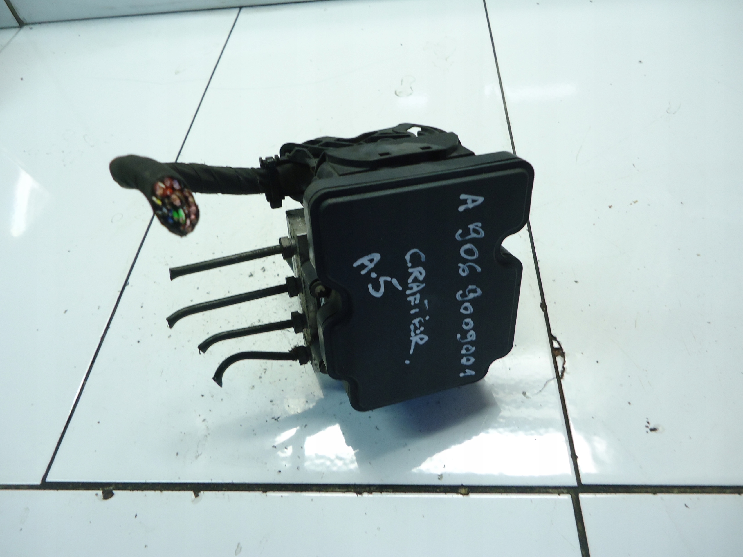 MERCEDES SPRINTER W906 pump ABS A9069009001