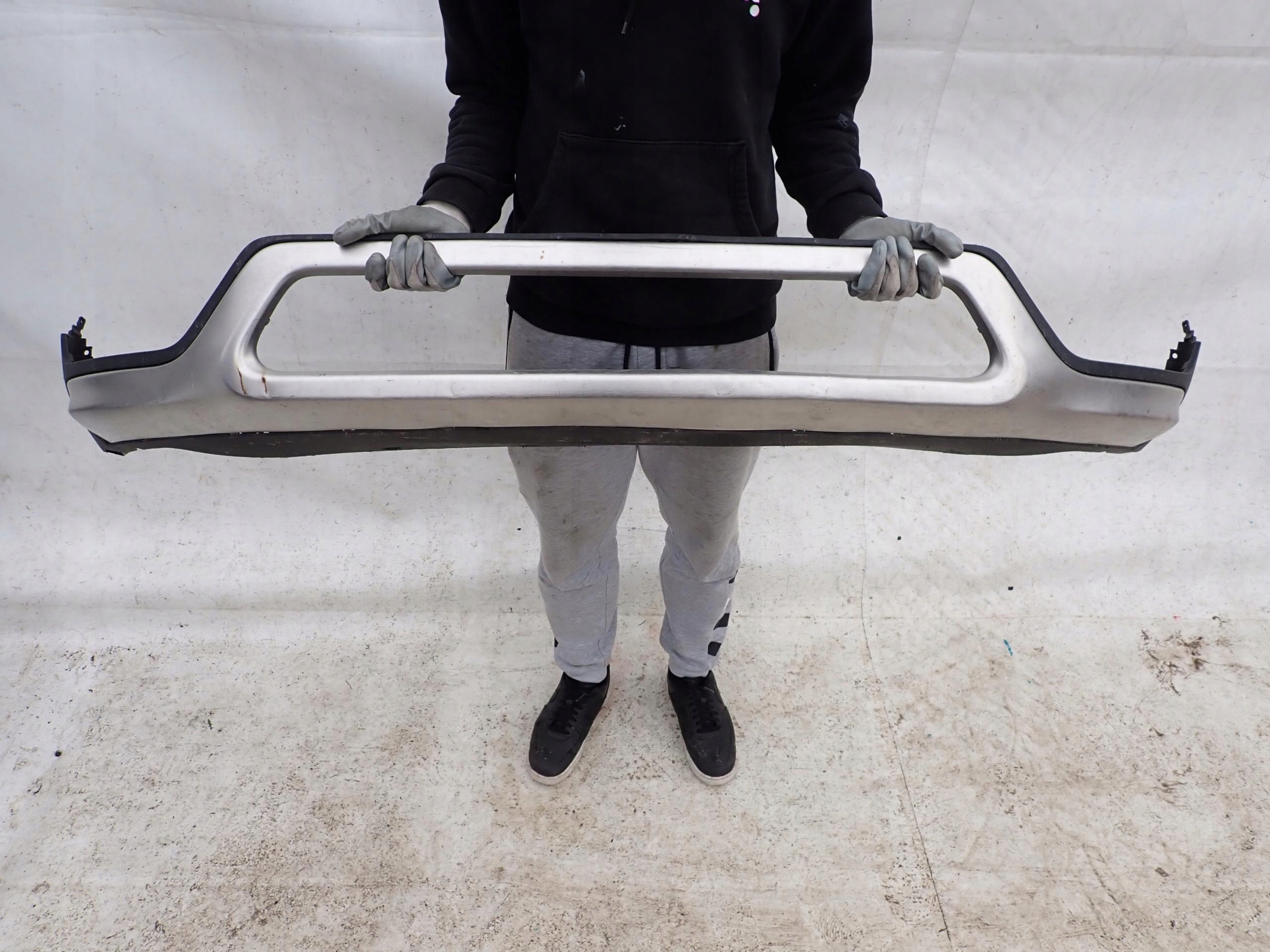 VOLVO XC40 ESSENTIAL 17- spoiler accessori Paraurti PRZO Anteriore