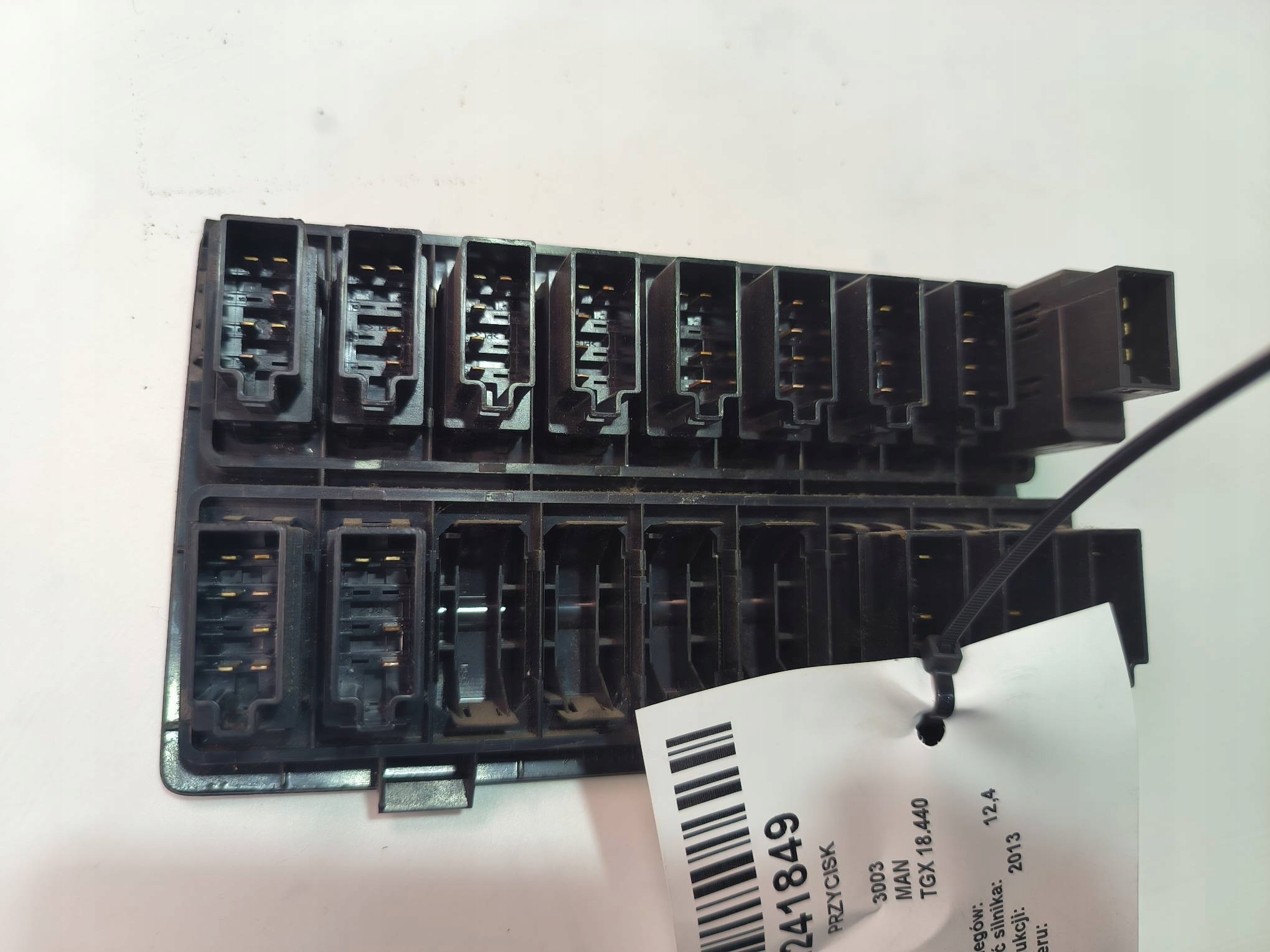 button 81.25525-0211 MAN TGX 18.440