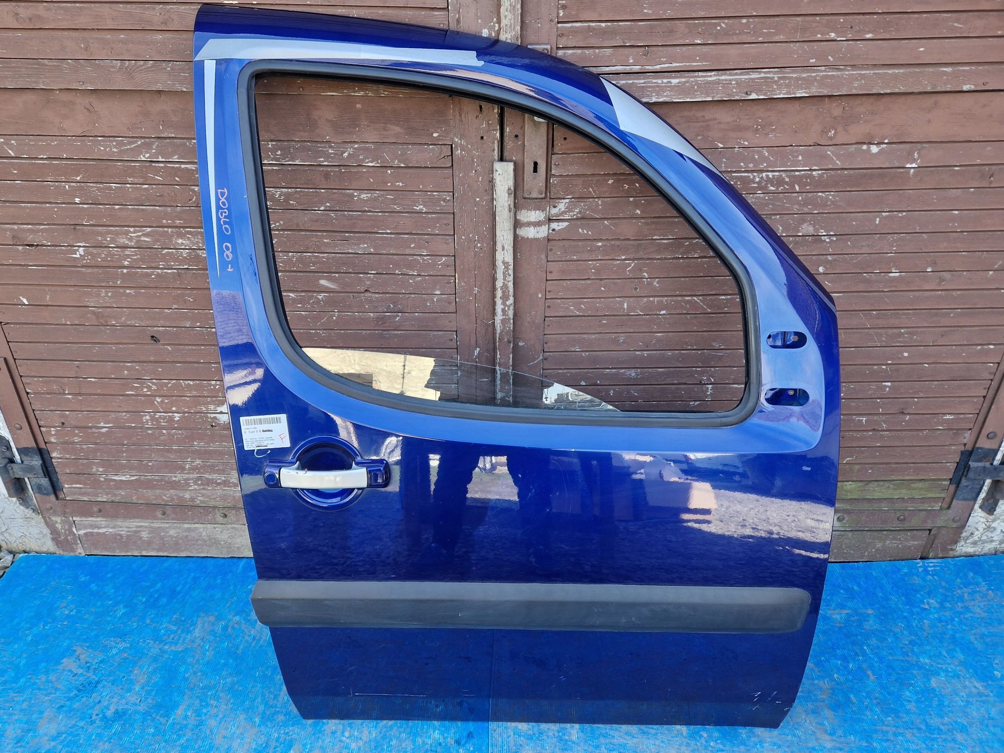 DRZWI PRAWE PRZEDNIE FIAT DOBLO I 2000R->