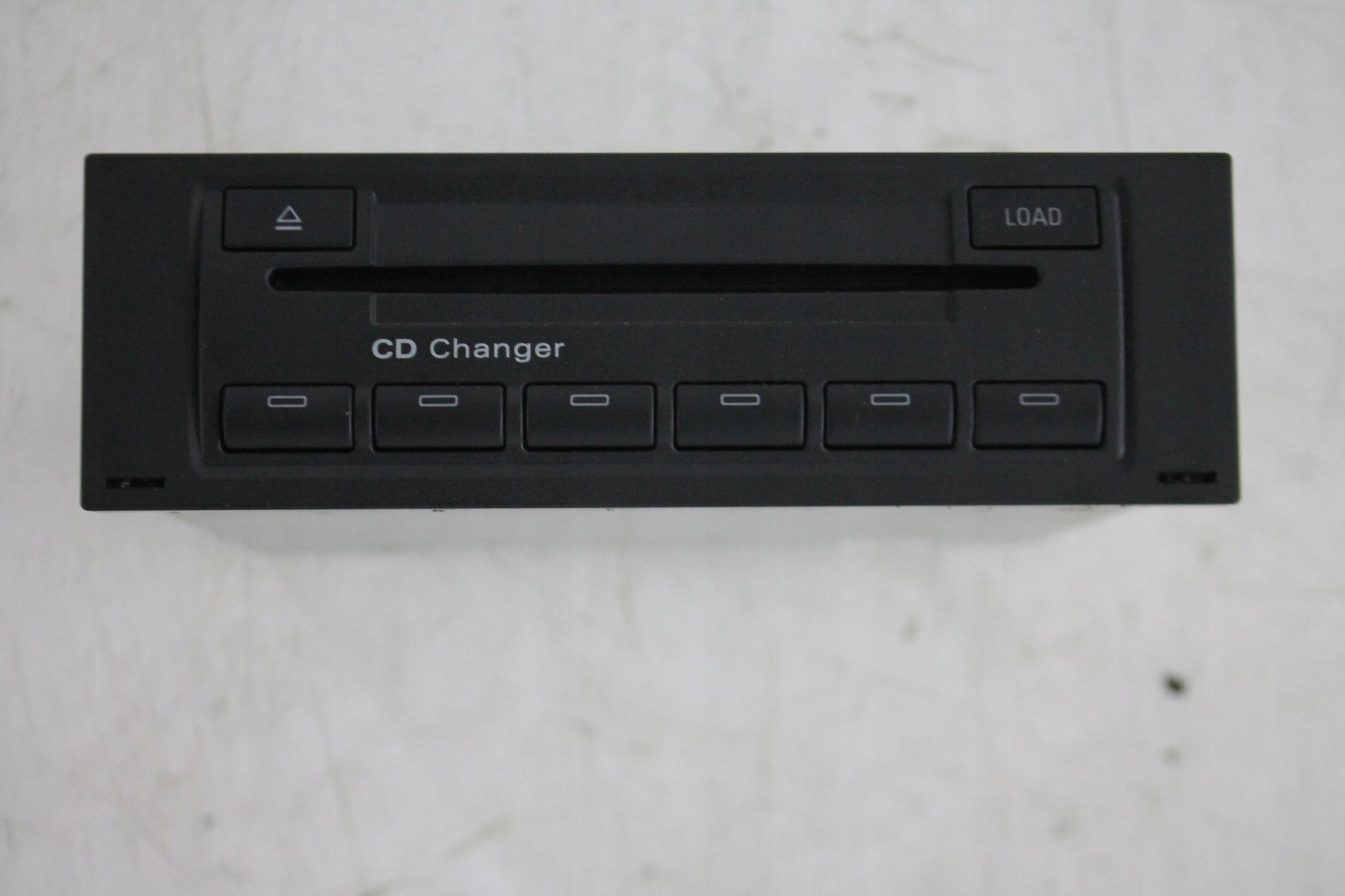 changer PLYT CD 1Z0035111A OCTAVIA II 04-13