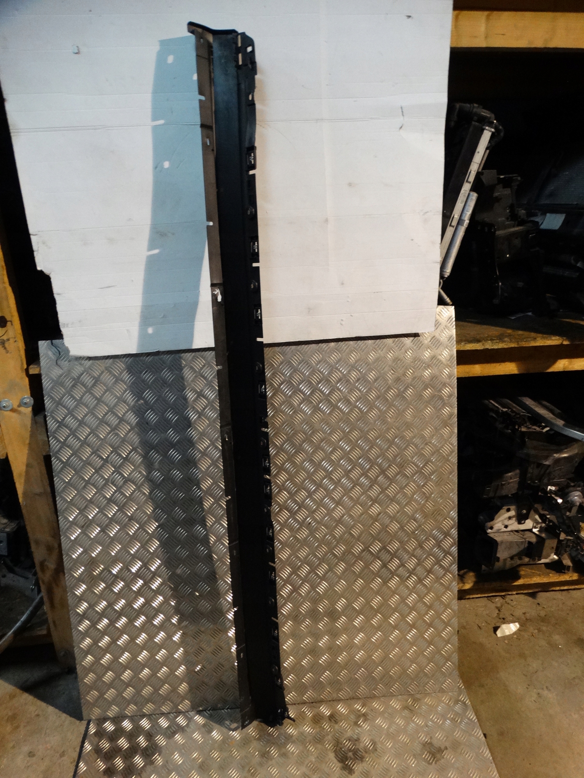 moulding threshold right PORSCHE CAYENNE 9Y 1