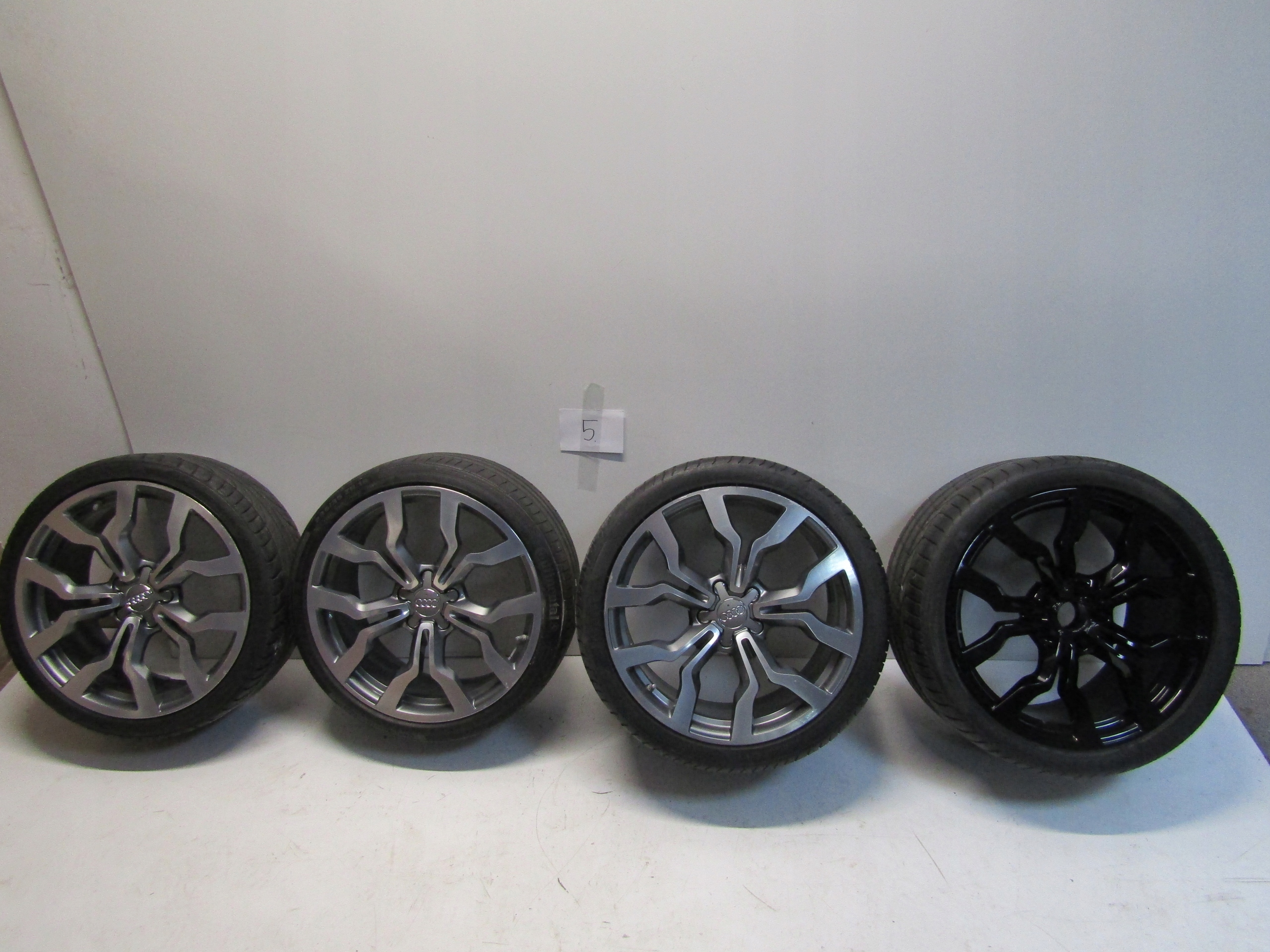 Колеса диски AUDI R8 19 