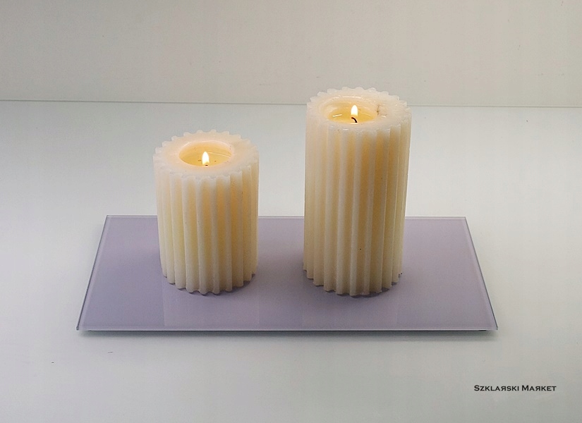 

Podstawka pod świece liliowa 9 x18 cm