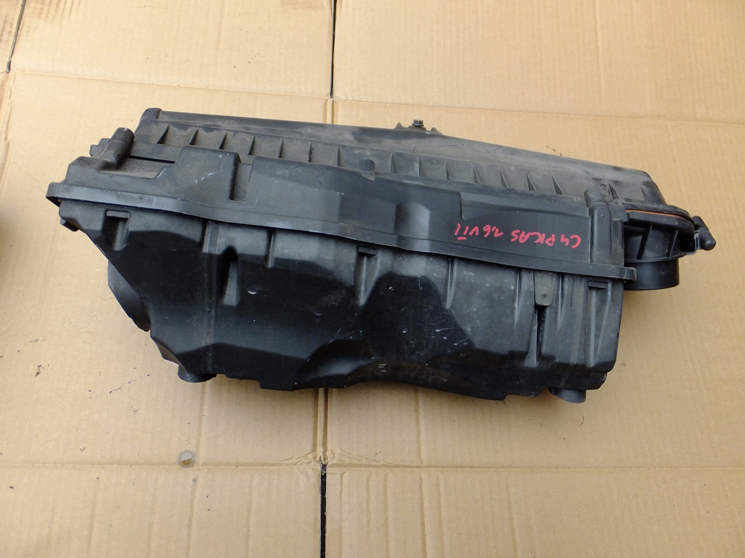 Gehäuse filter luft citroen c4 picasso und 1,6 VTI 2011r