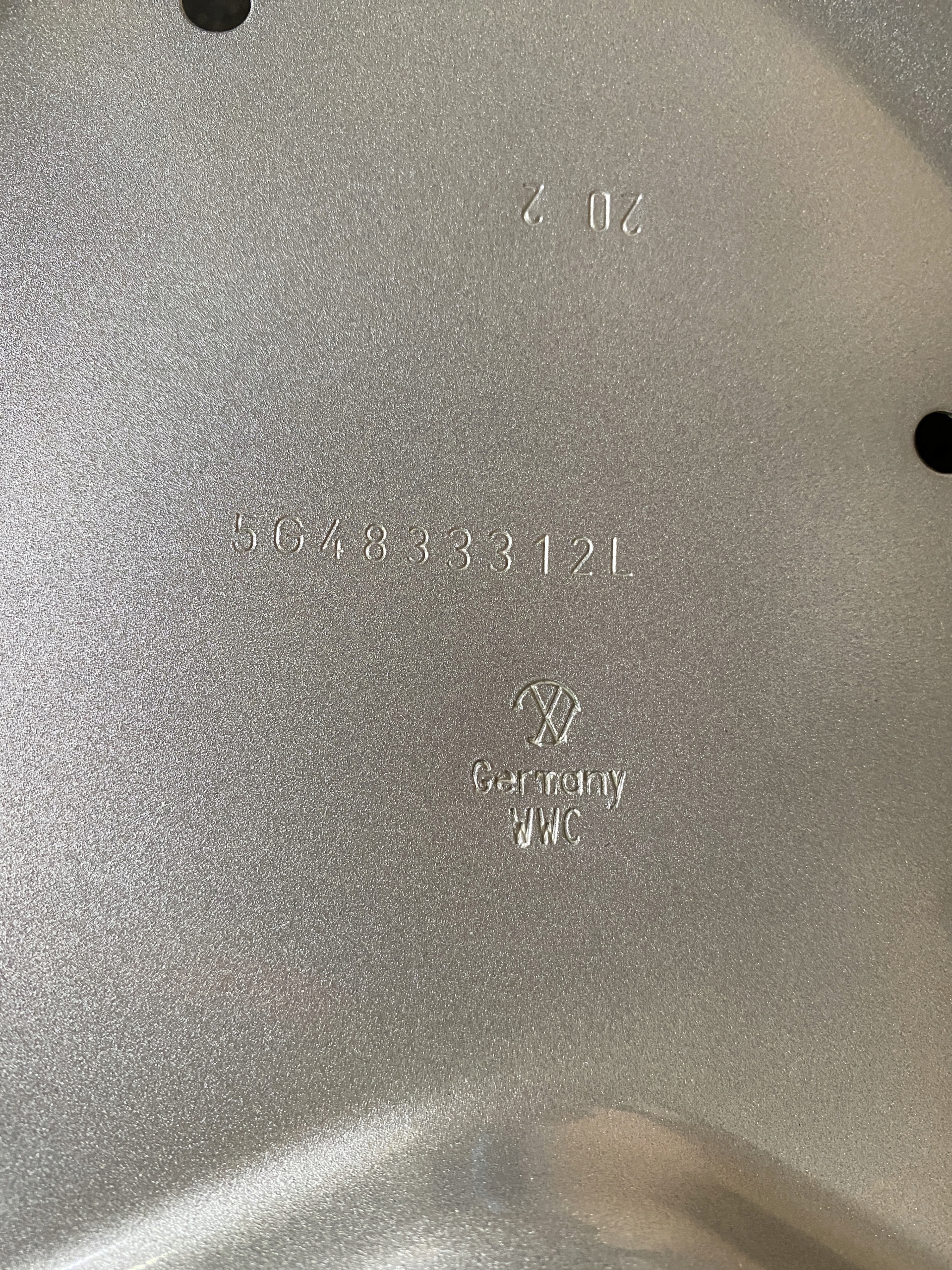 VW GOLF VII 7 DRZWI PRAWE TYL Jakość części (zgodnie z GVO) O - oryginał z logo producenta pojazdu (OE)