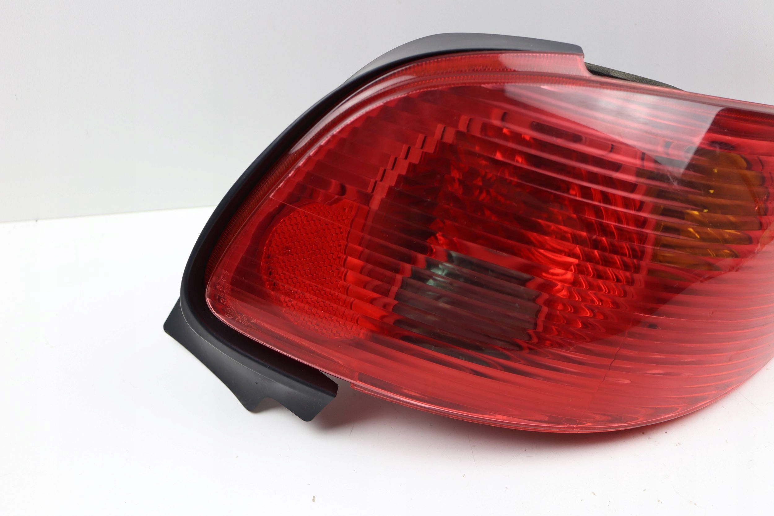 PEUGEOT 206 light right rear part rear CABRIO KABRIOLET