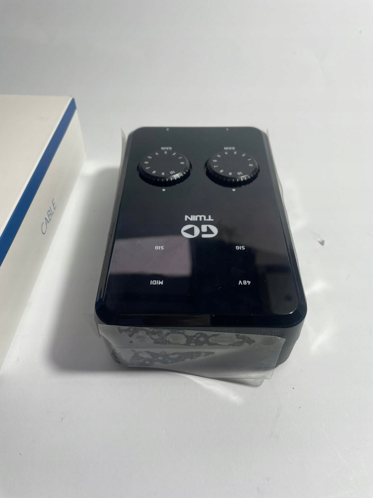 Interfejs audio/MIDI TC Helicon Go Twin Kolor czarny