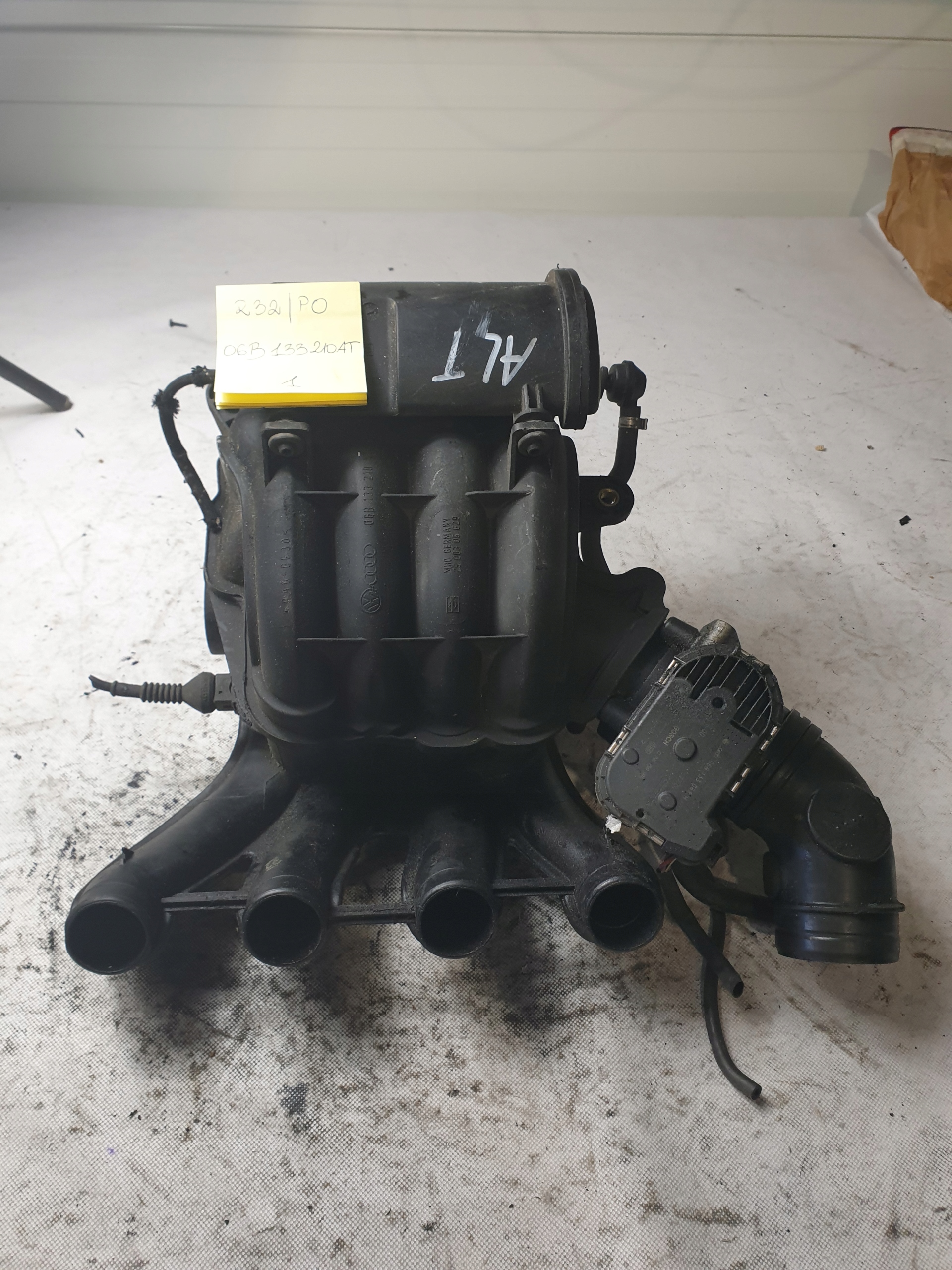 КОЛЕКТОР SSACY AUDI A4 B6 2.0 ALT6b133210at