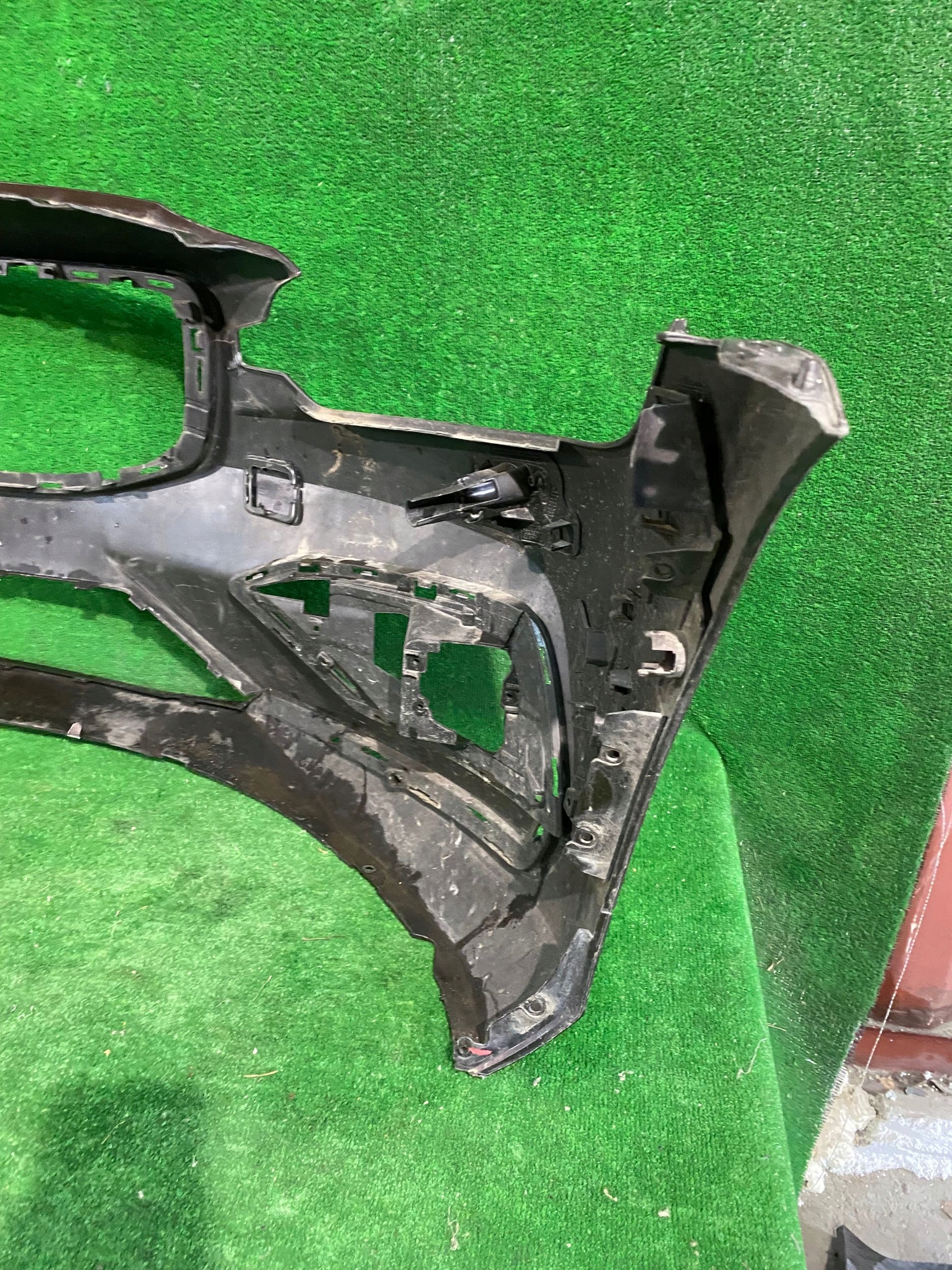 front bumper front VOLVO S60 III V60 II 18- NR.Z4613