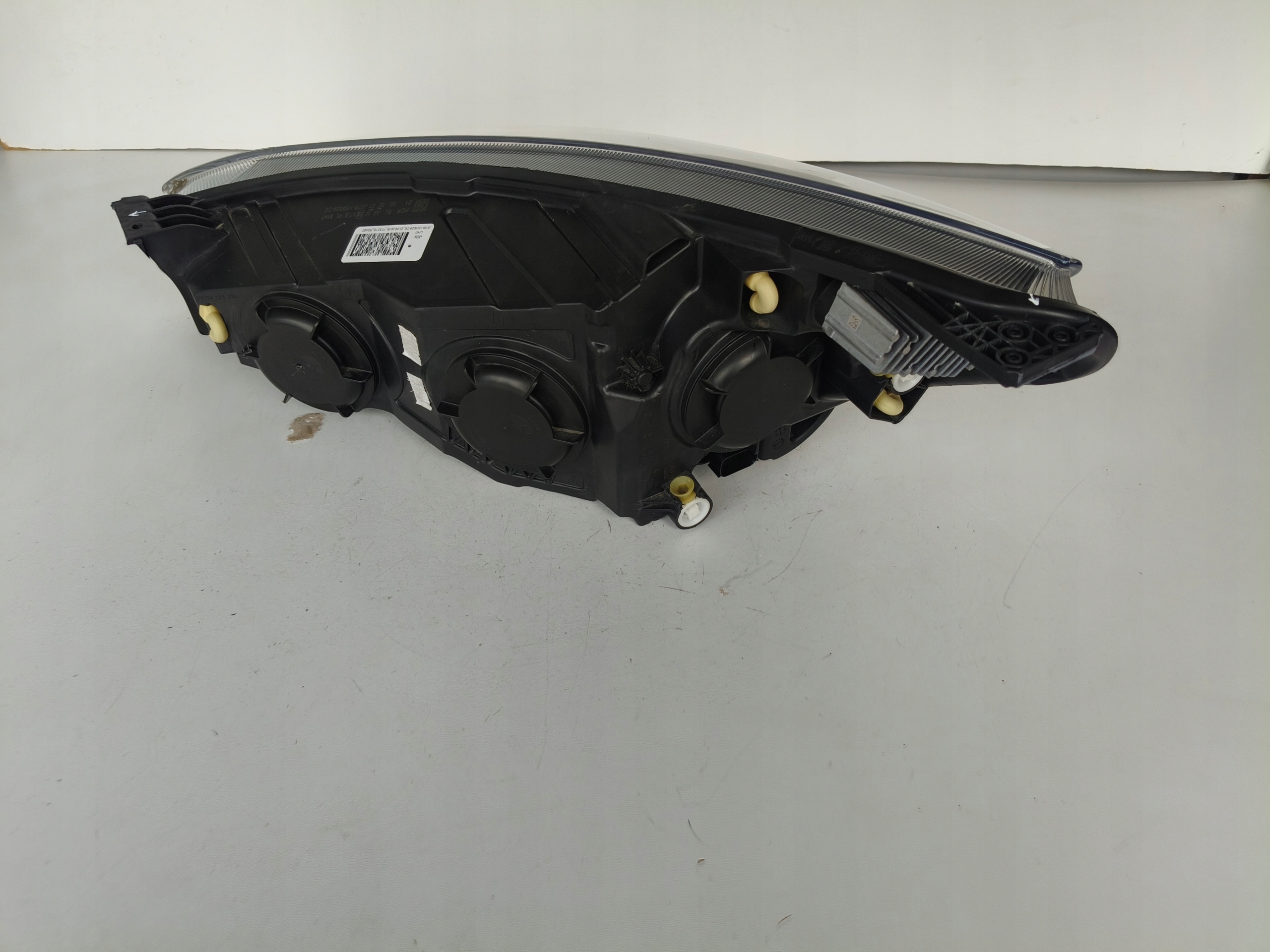 light right REFLEKTOR FORD FOCUS MK4 18- LED