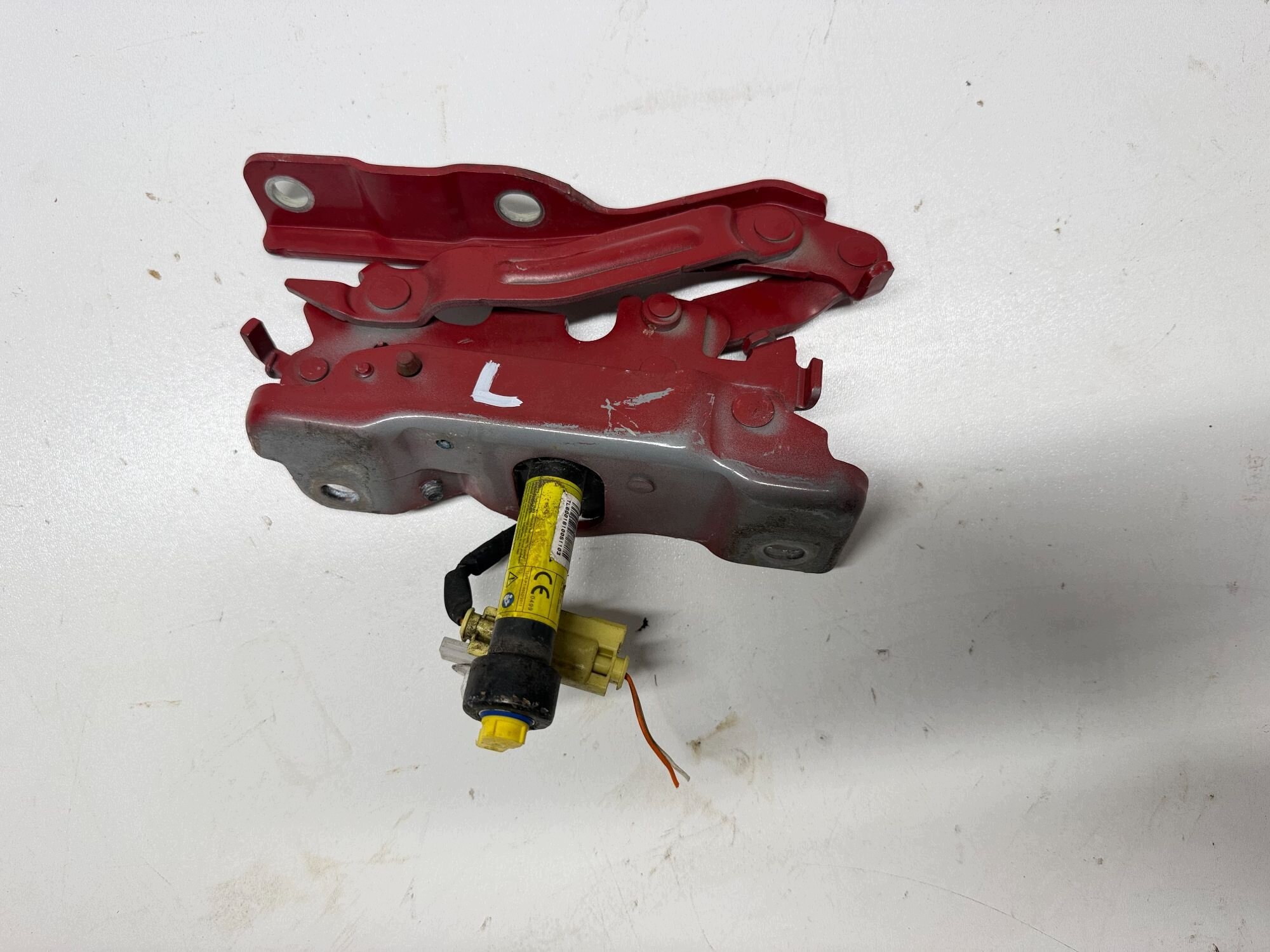 hinge bonnets left PIROTECHNICZNY HYUNDAI TUCSON II III 2015-2021