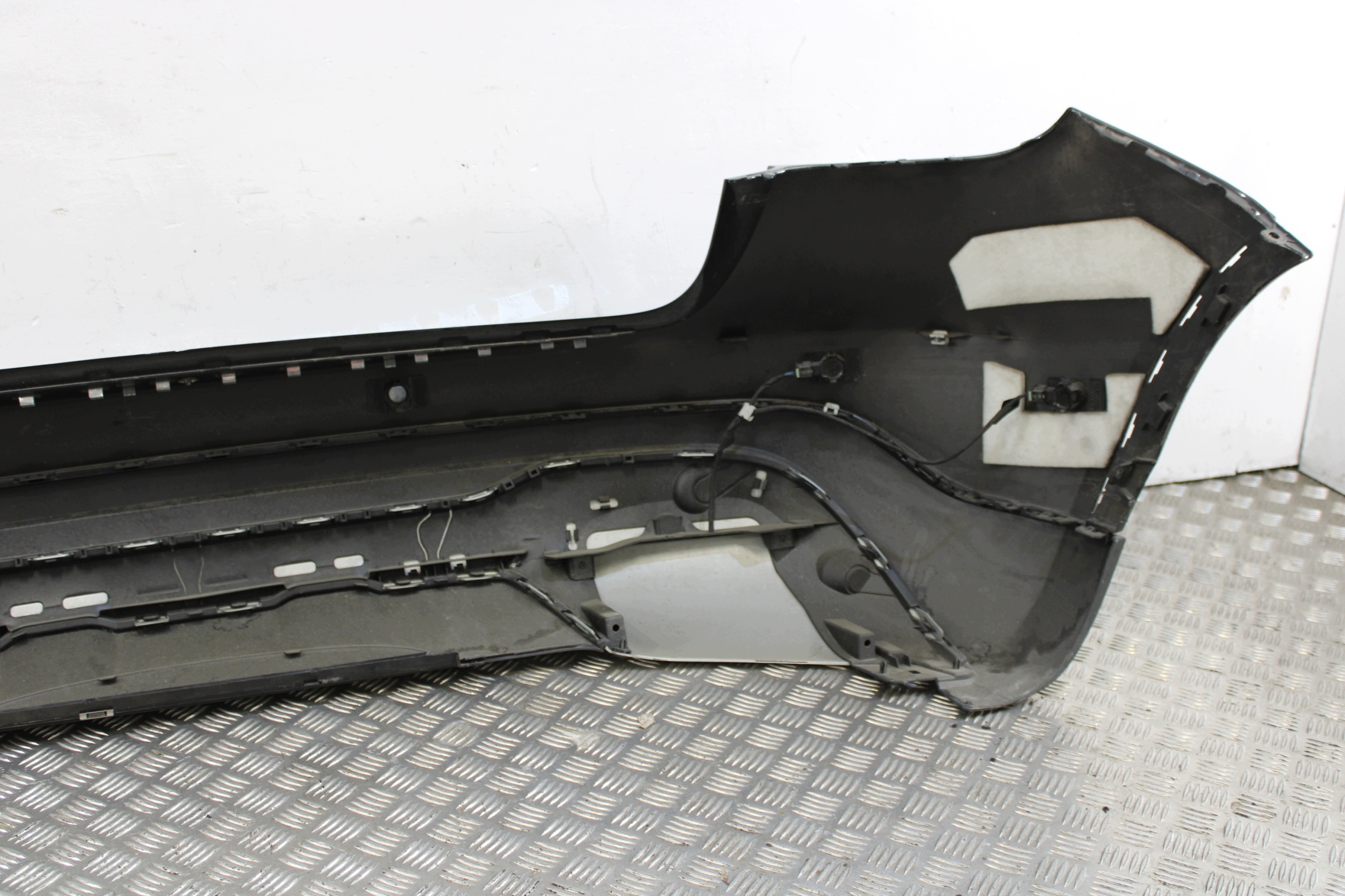 bumper rear part rear complete 6 X PDC MERCEDES GLA W156 X156