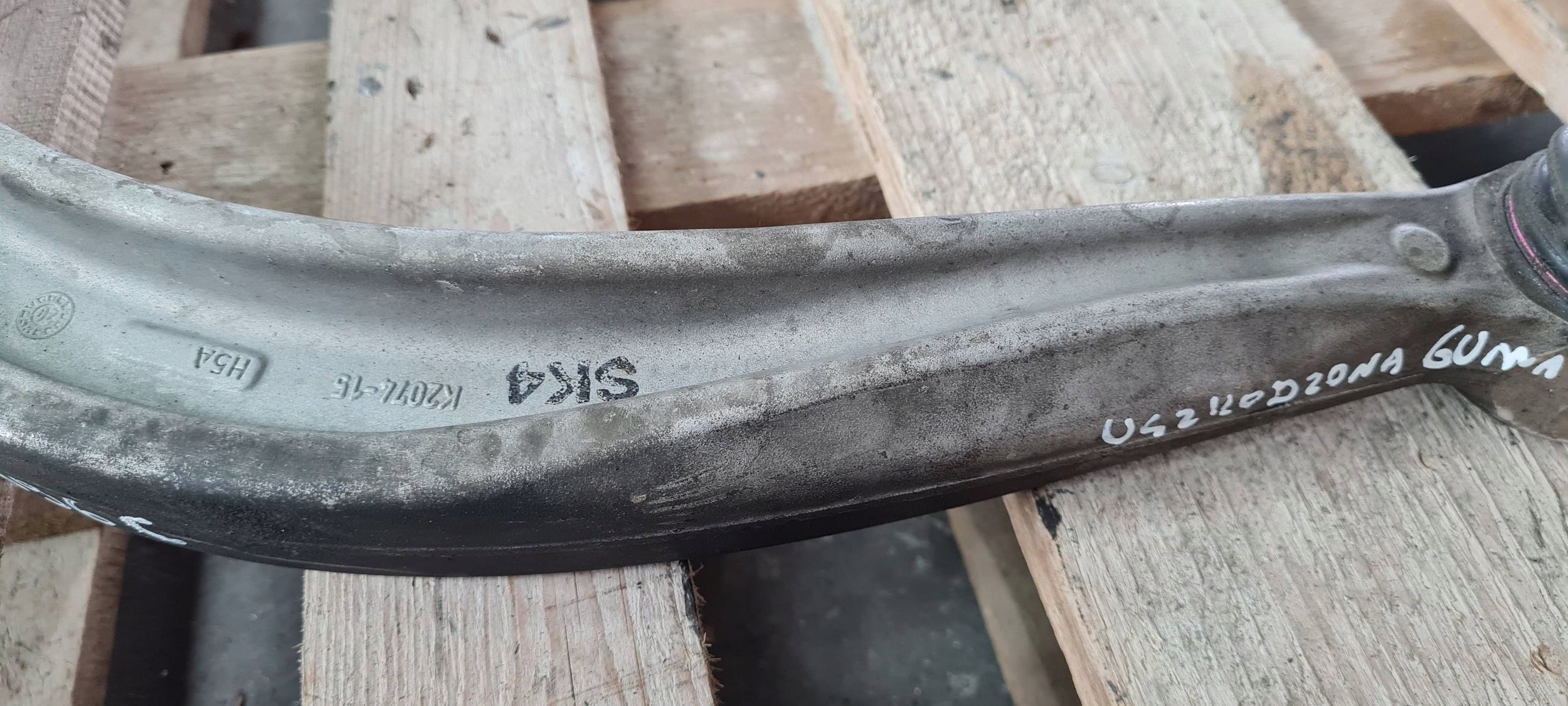 SQ8 4M RSQ8 Q8 arm right front front 4M0407696C SQ7 4M Q7