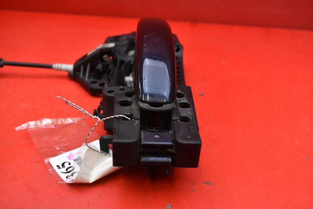 handle right front front KEYLESS LZ5A 8T02837886 AUDI A5 8T 07-11