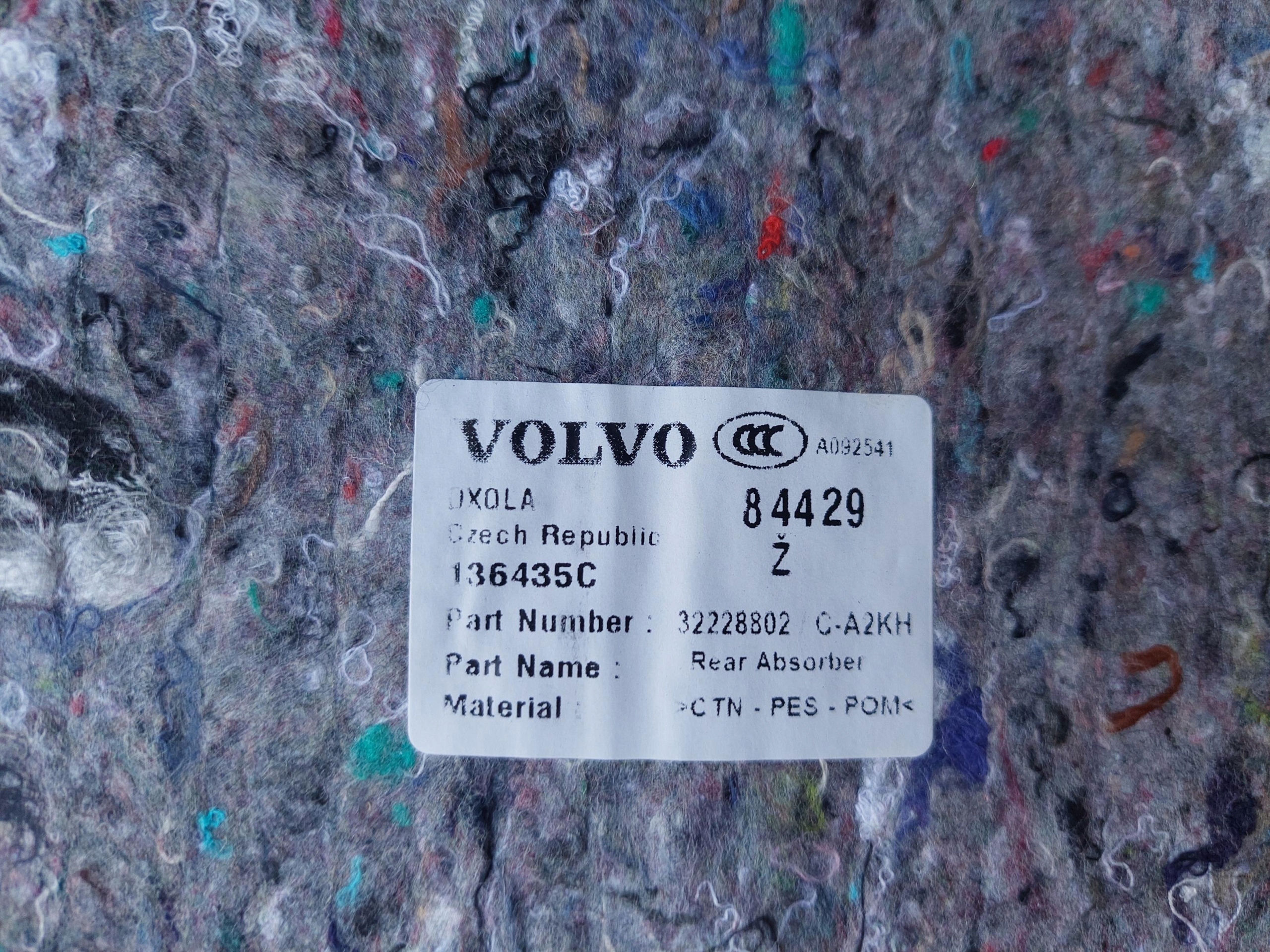 carpet mats floor boot WKLAD 32228802 VOLVO V60 II