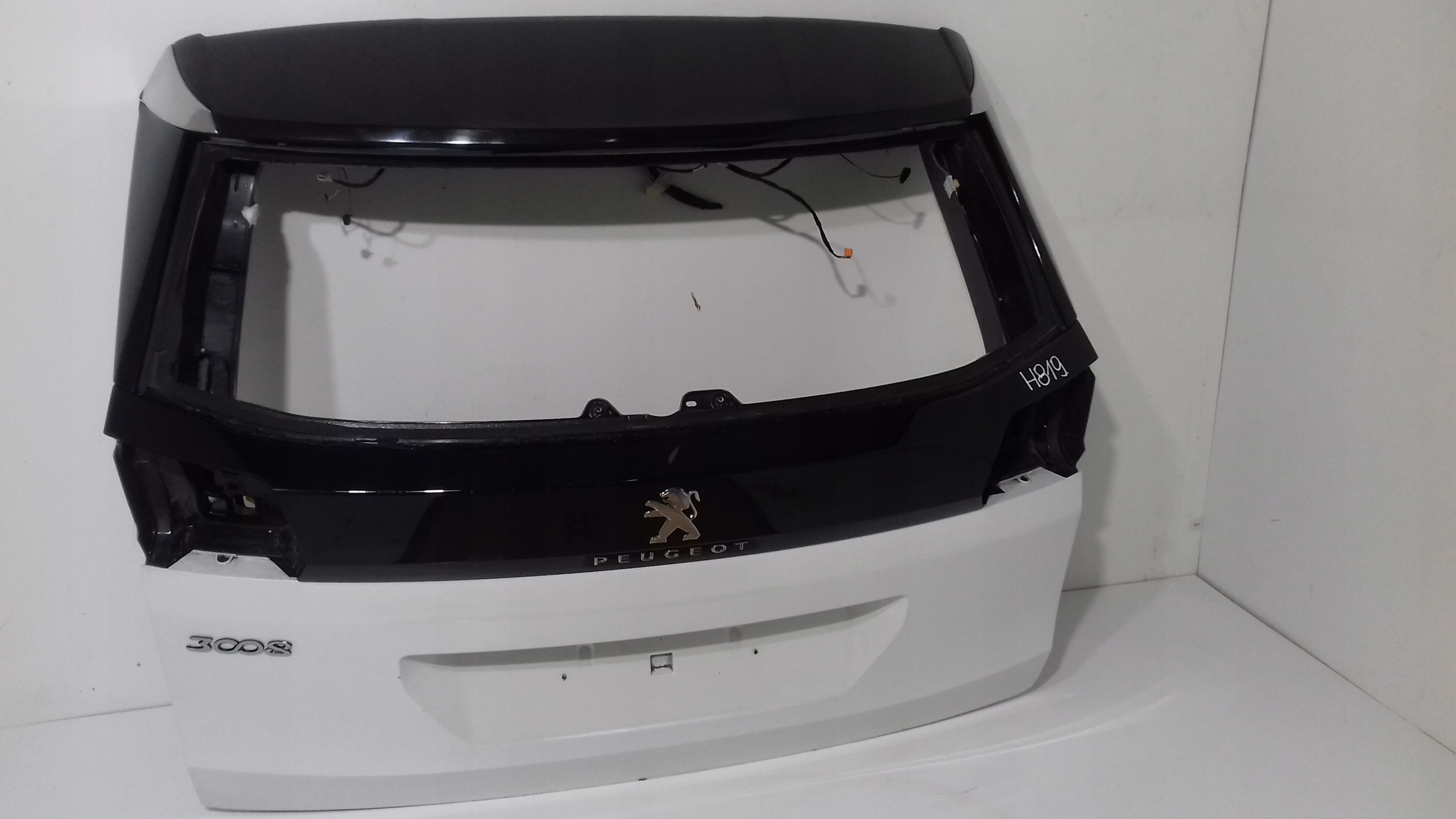 PEUGEOT 3008 II boot doors rear part BIALA