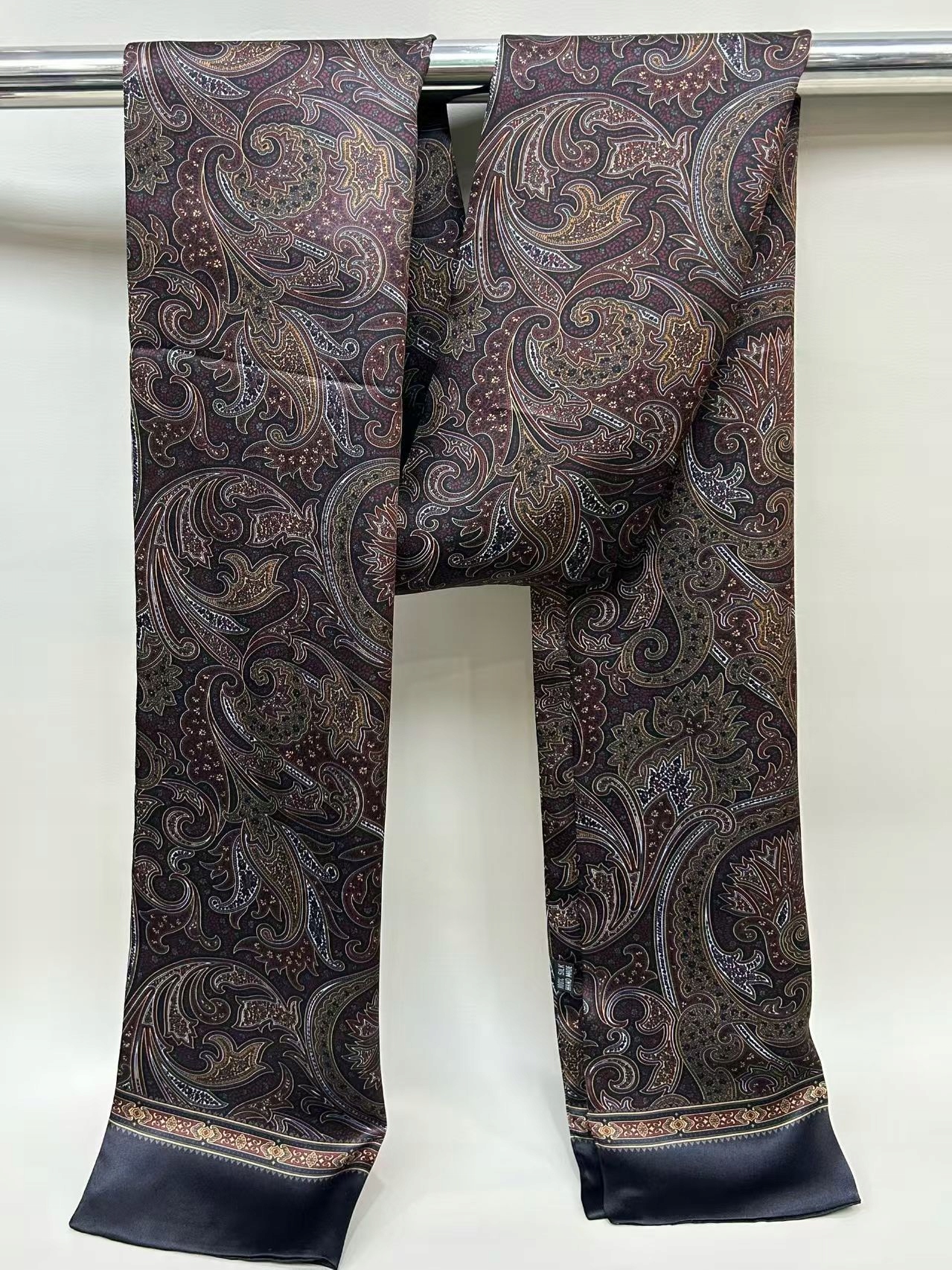 Pánský dvouvrstvý šátek ze 100% morušového hedvábí, stylový, teplý, pro firmy