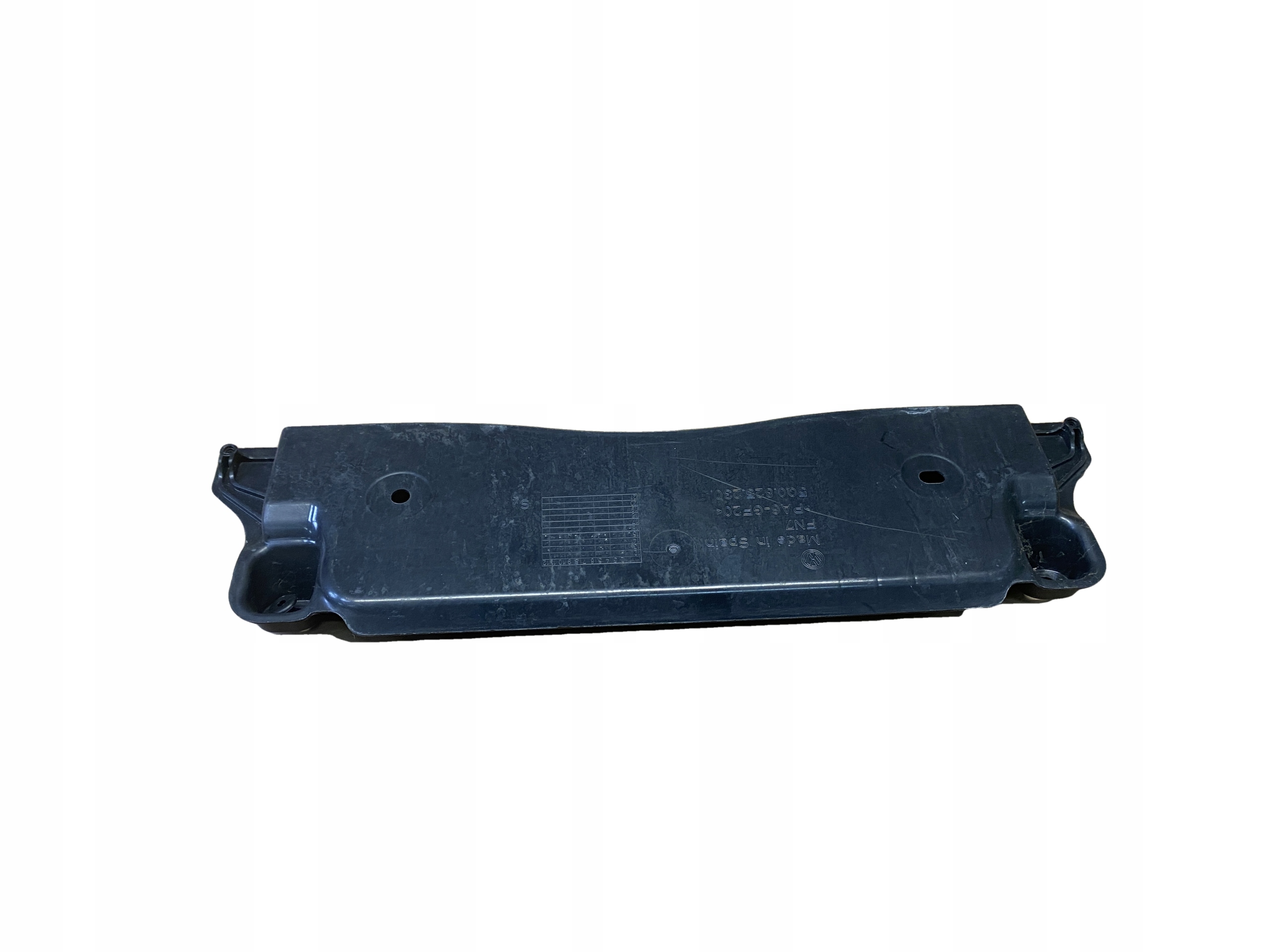 AUDI A3 8V cover chassis 5Q0825230J