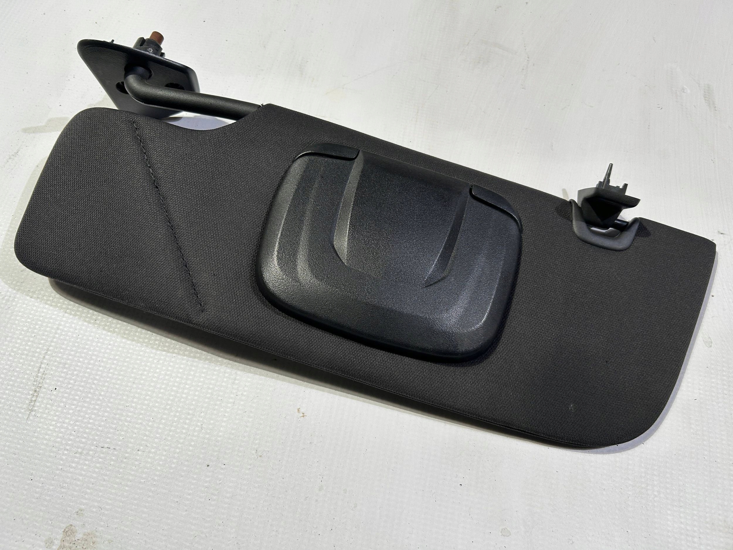 cover przeciwsloneczna left visor left Ford Mustang V 2005
