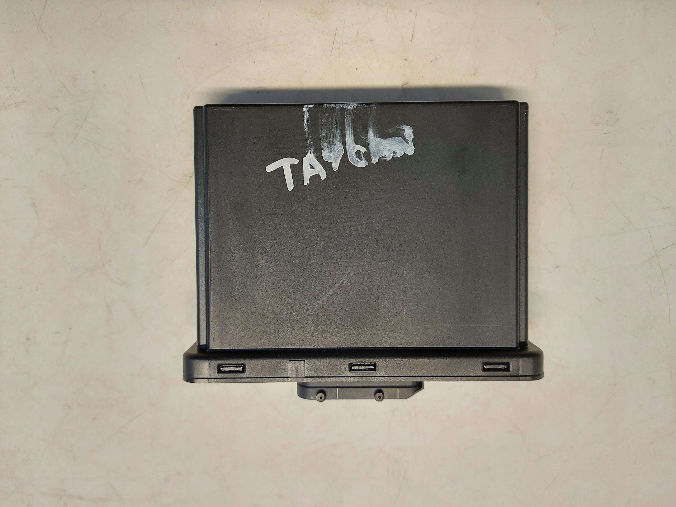 Porsche Taycan GTS 9J1 2023r module control unit ciepla 4KE965429J