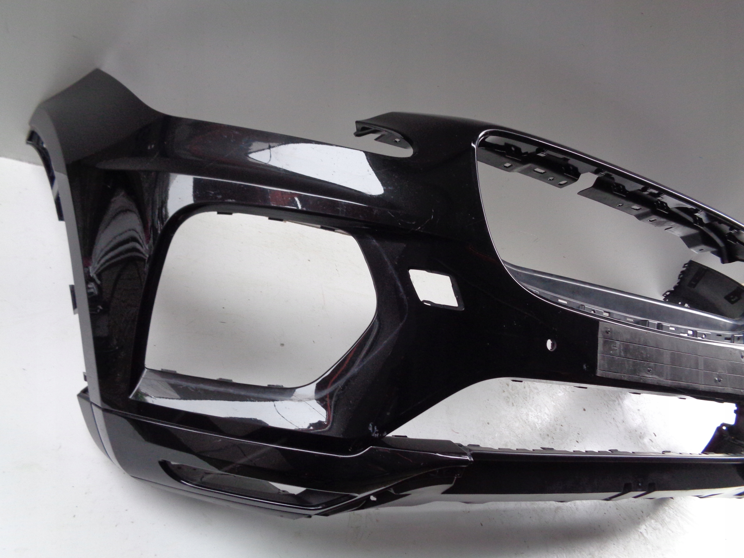 front bumper JAGUAR E-PACE 20- LIFT DYNAMIC NR 49556