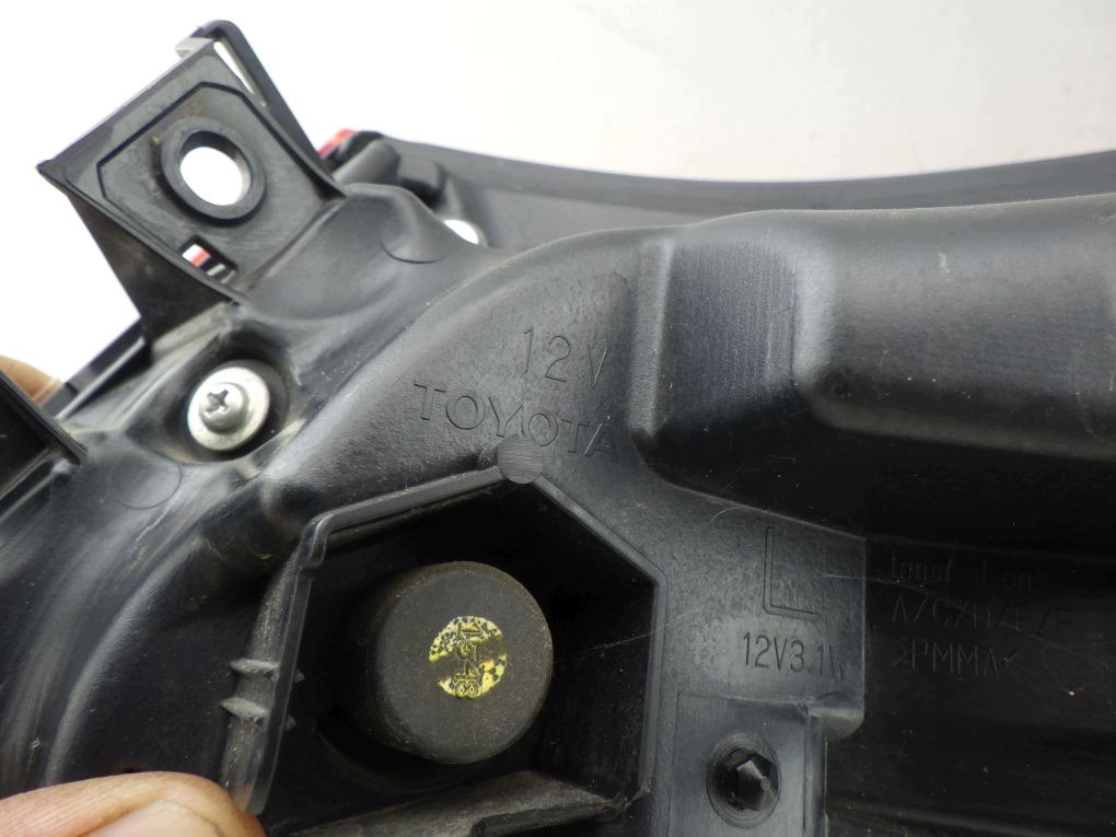 Toyota Camry VIII XV70 LED 17- light rear left
