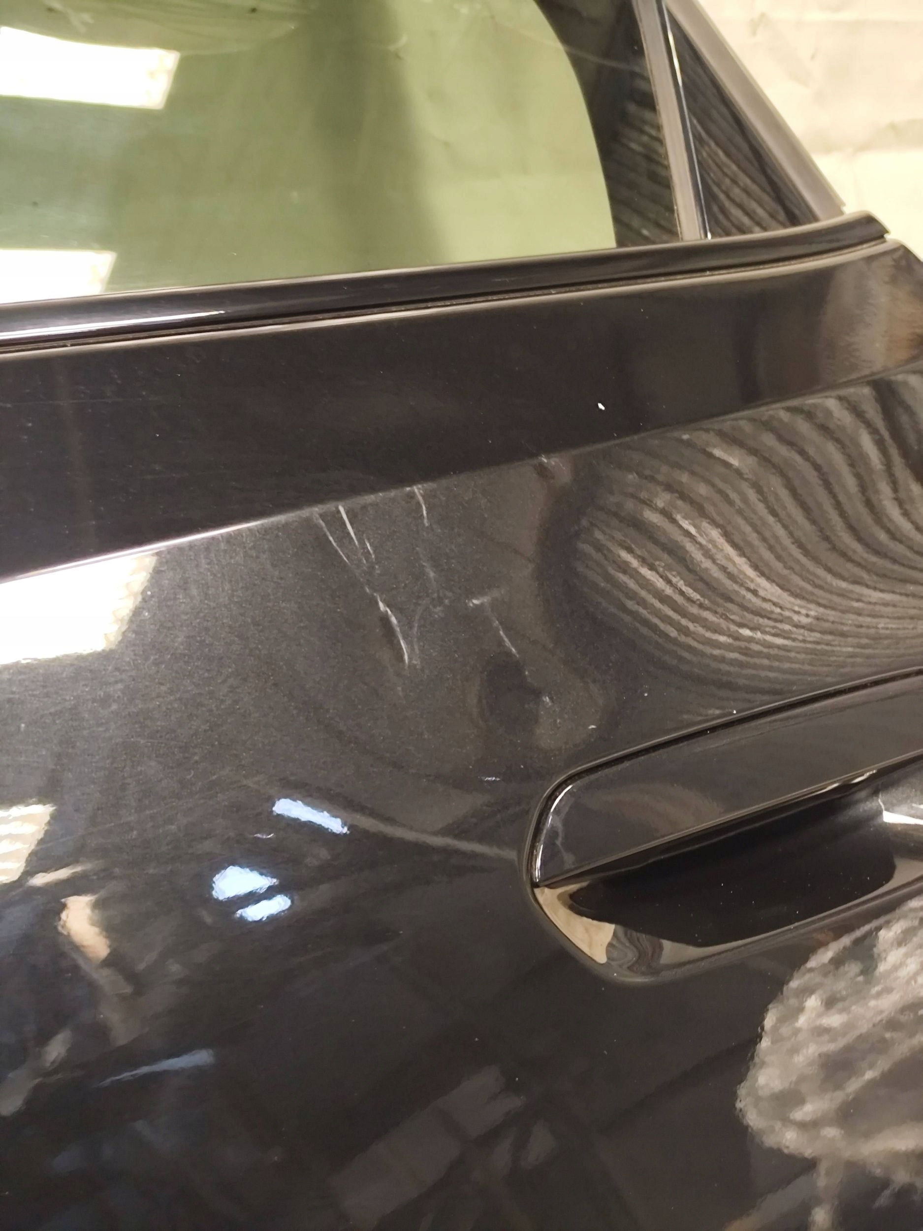 BMW 2 ACTIVE TOURER U06 door rear part left complete DEMONTAZ