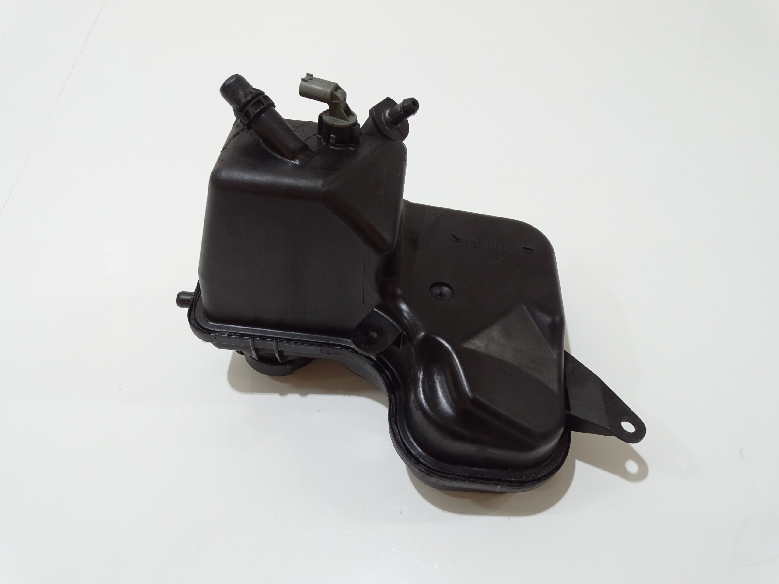 water tank BMW X3 E83 E60 E61 OE 7800293