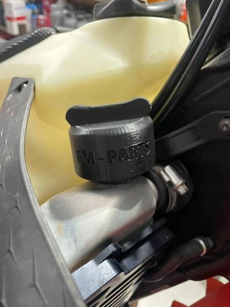 FM-PARTS NARZĘDZIE DO ODKRECANIA KORKA CHŁODNICY KTM HUSQVARNA GAS GAS '24 Numer katalogowy części FP124CAP