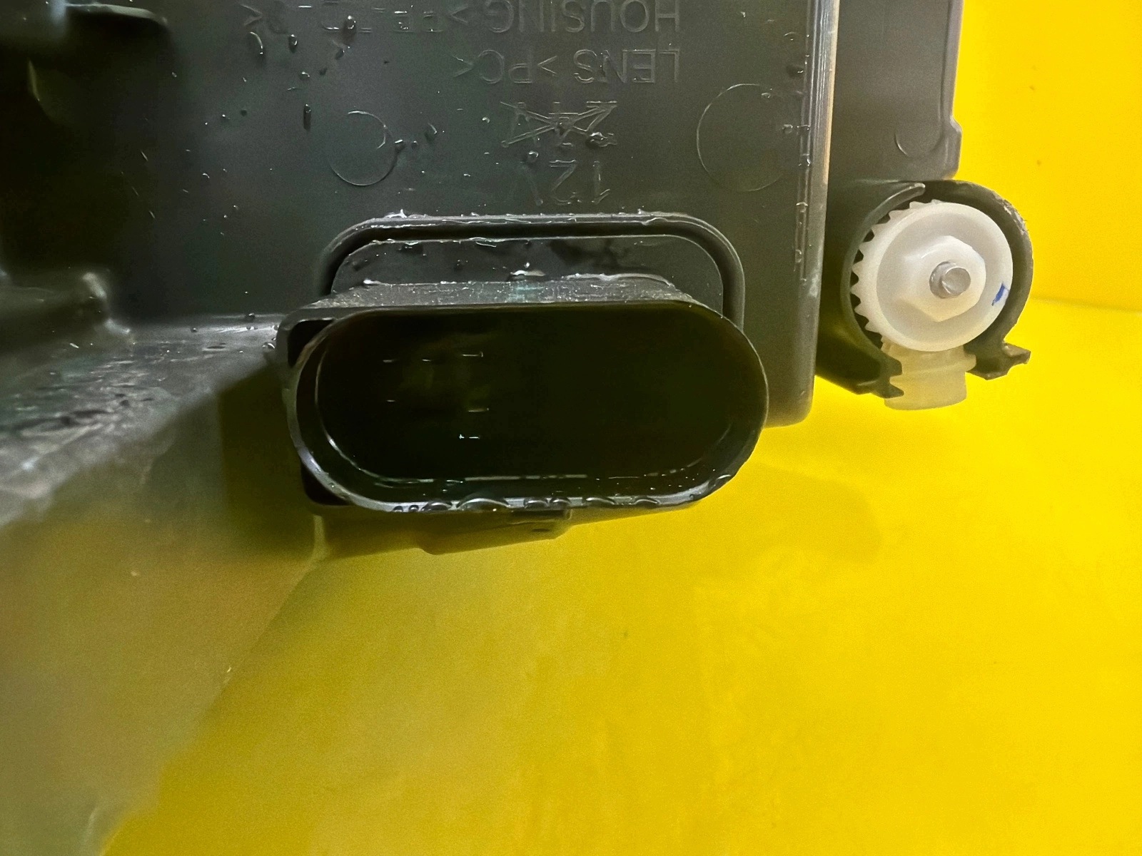 light right front Voyah Free Full Led H97A3711002AC