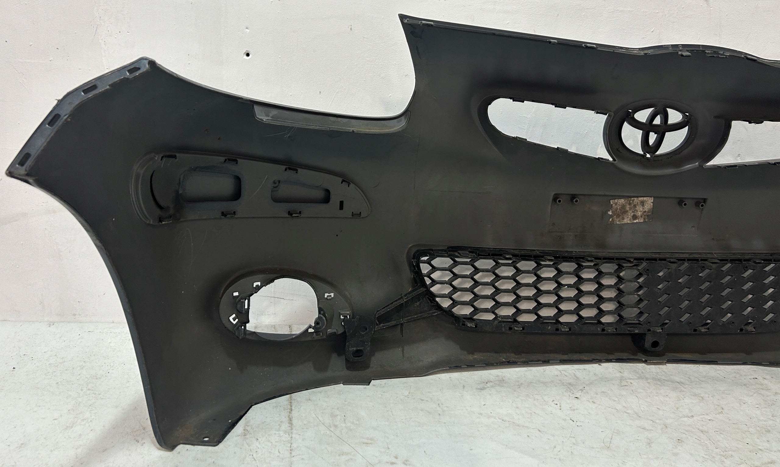 bumper front front TOYOTA AYGO and LIFT 09