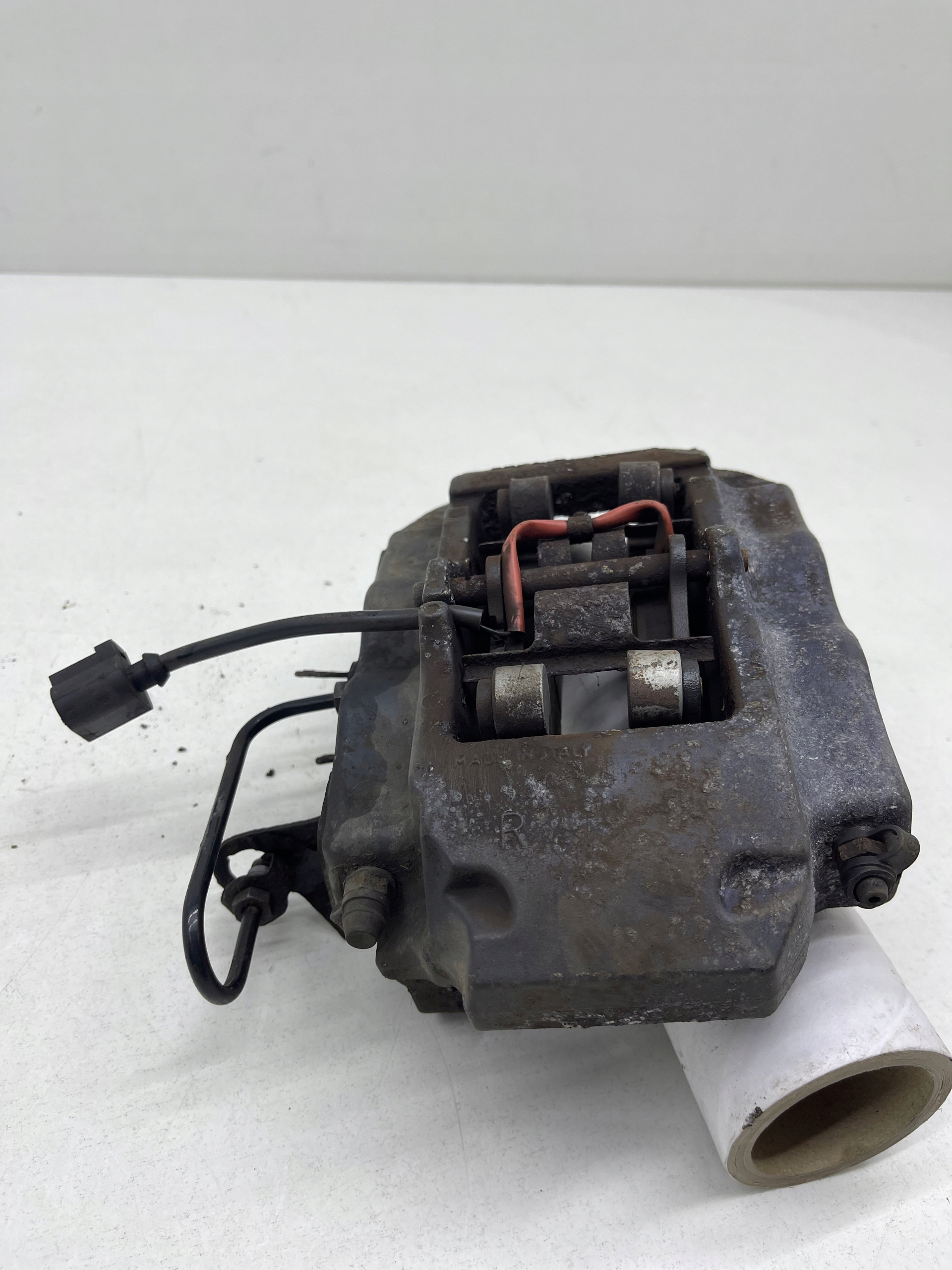 AUDI Q7 4L 3.0 TDI caliper brake right rear part