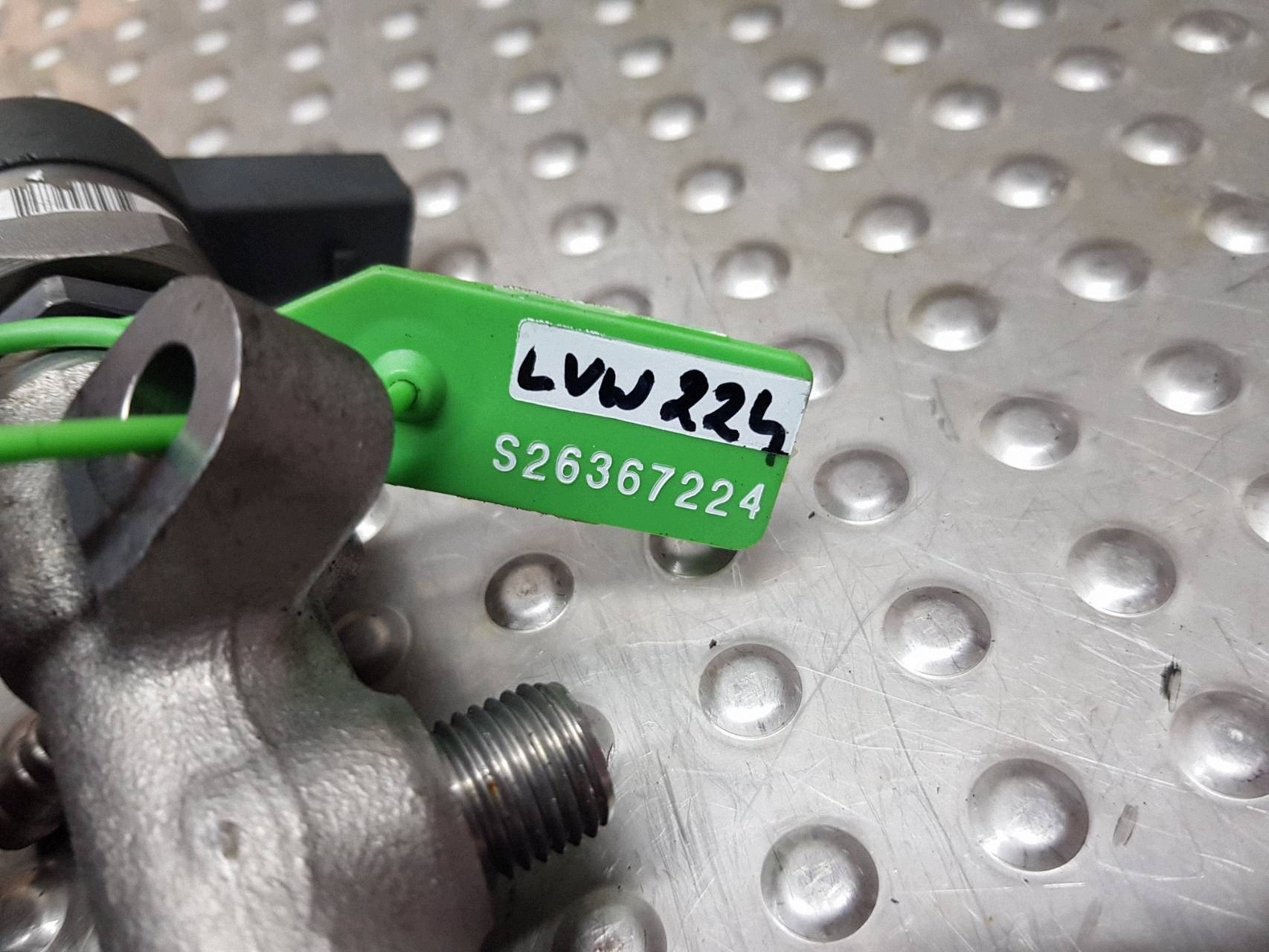 Rampe injection Capteurs 04L089B OCTAVIA III A3 8V LEON GOLF VII 2.0 TDI