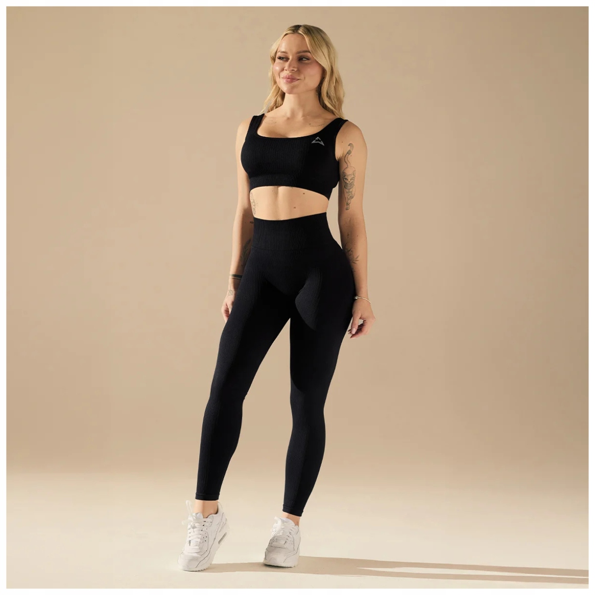 Allwear Bezszwowe Legginsy Basic Black L Wysoki Stan Modelujące Treningowe