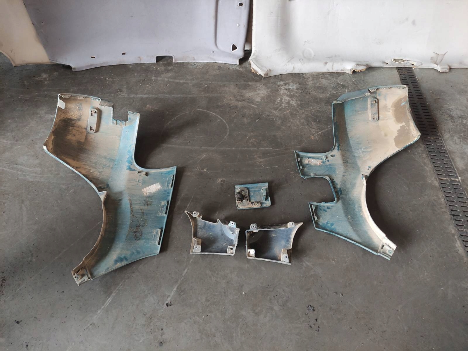 completo posteriore RENAULT SCENIC e LIFT NV903