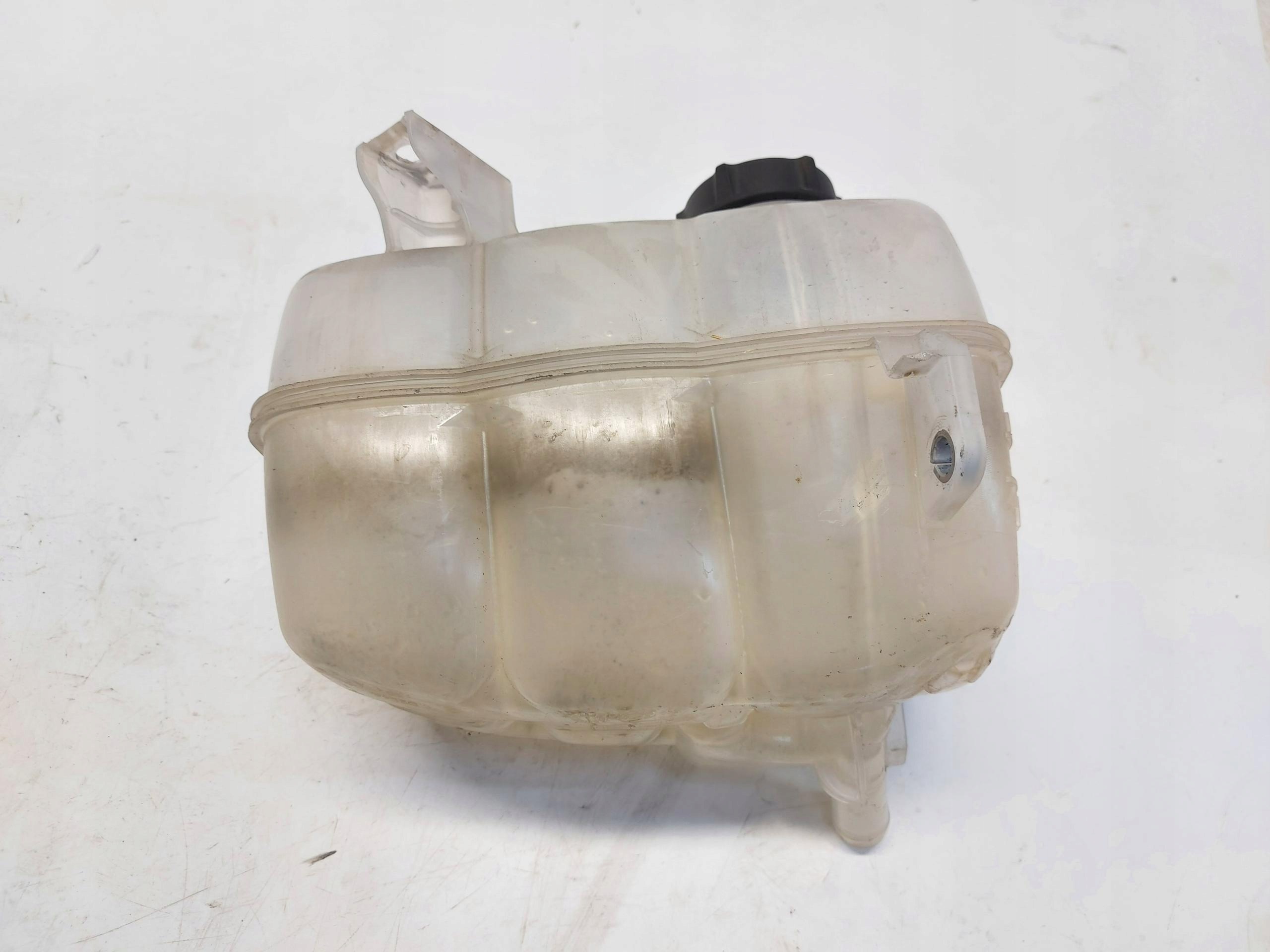 Ford Ranger VI 6 2024r. 3.0 TDCI Scheibenwaschbehälter MB3G-8A080-A