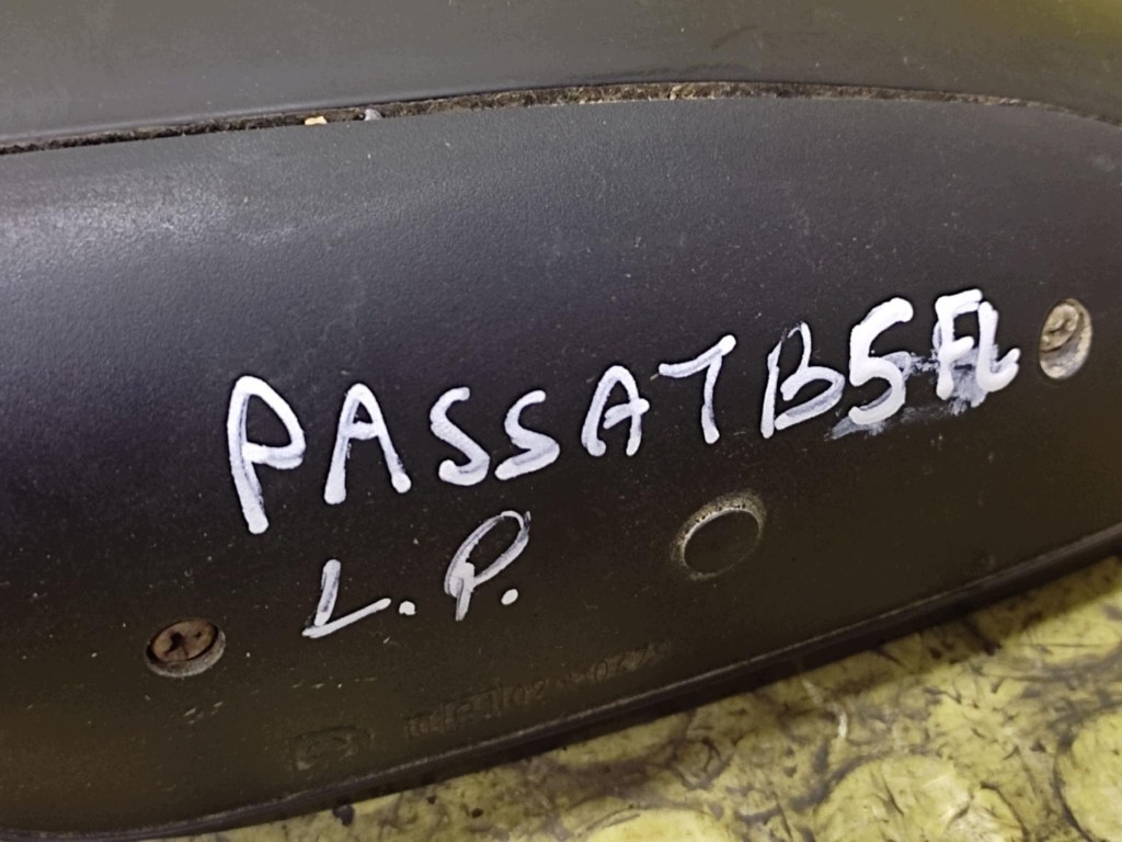 VW PASSAT B5 LIFT Spiegel links 5 PIN