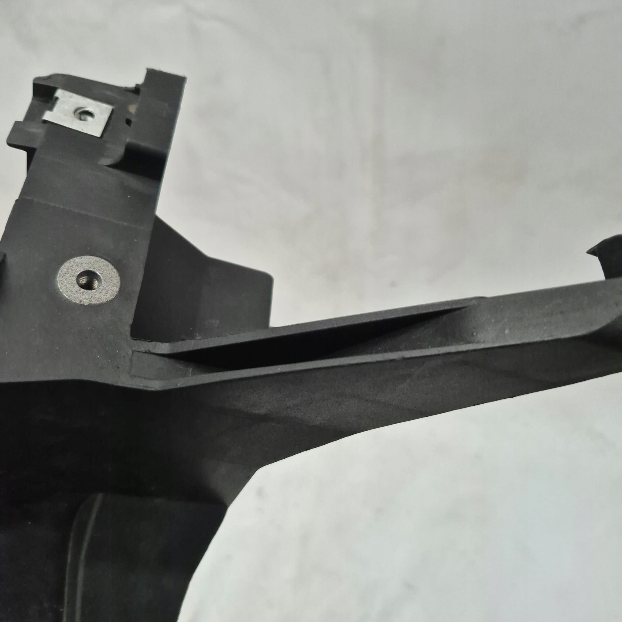 AUDI Q4 E-TRON 21-> holder support left front front