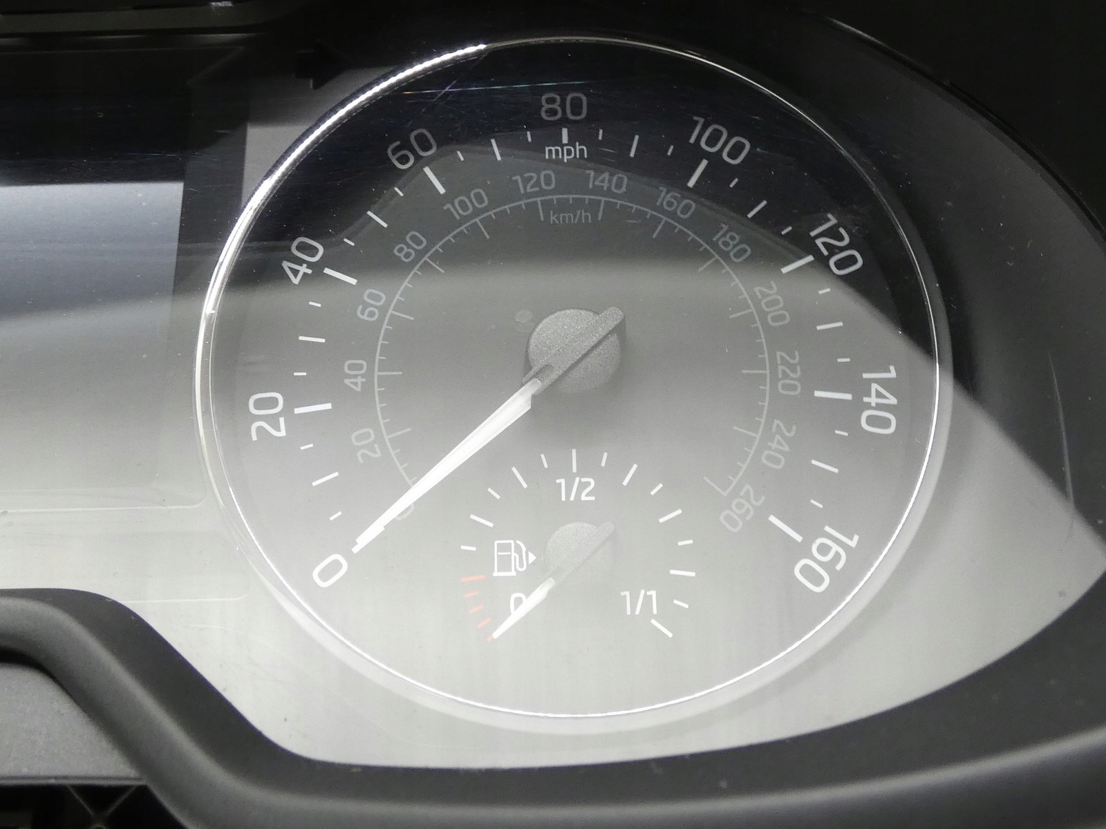 dials dials display SKODA OCTAVIA III 2.0 TDI 5E0920970D UK