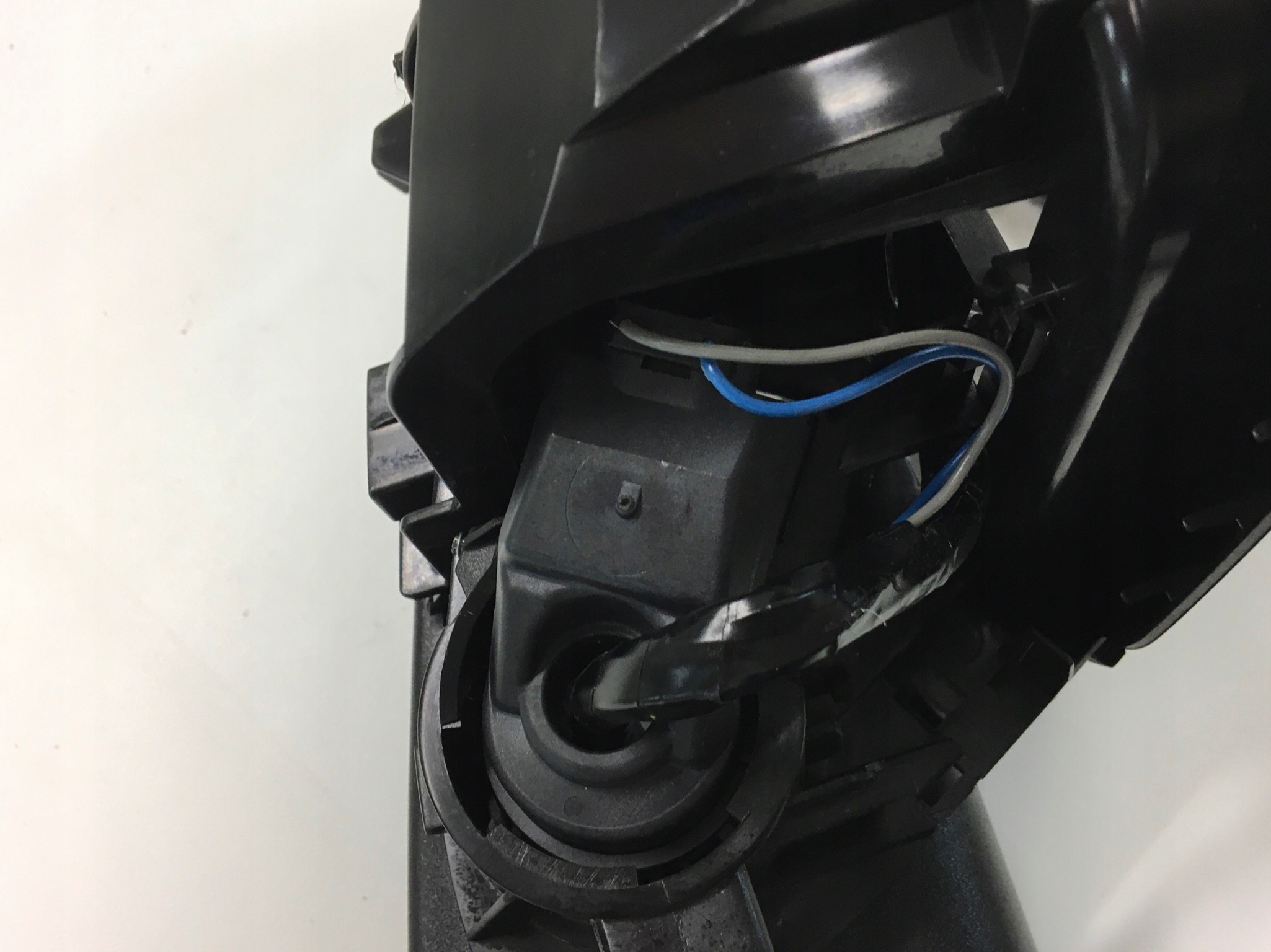 зеркало volvo XC 90 рестайлинг правое 18Pin 07-14r