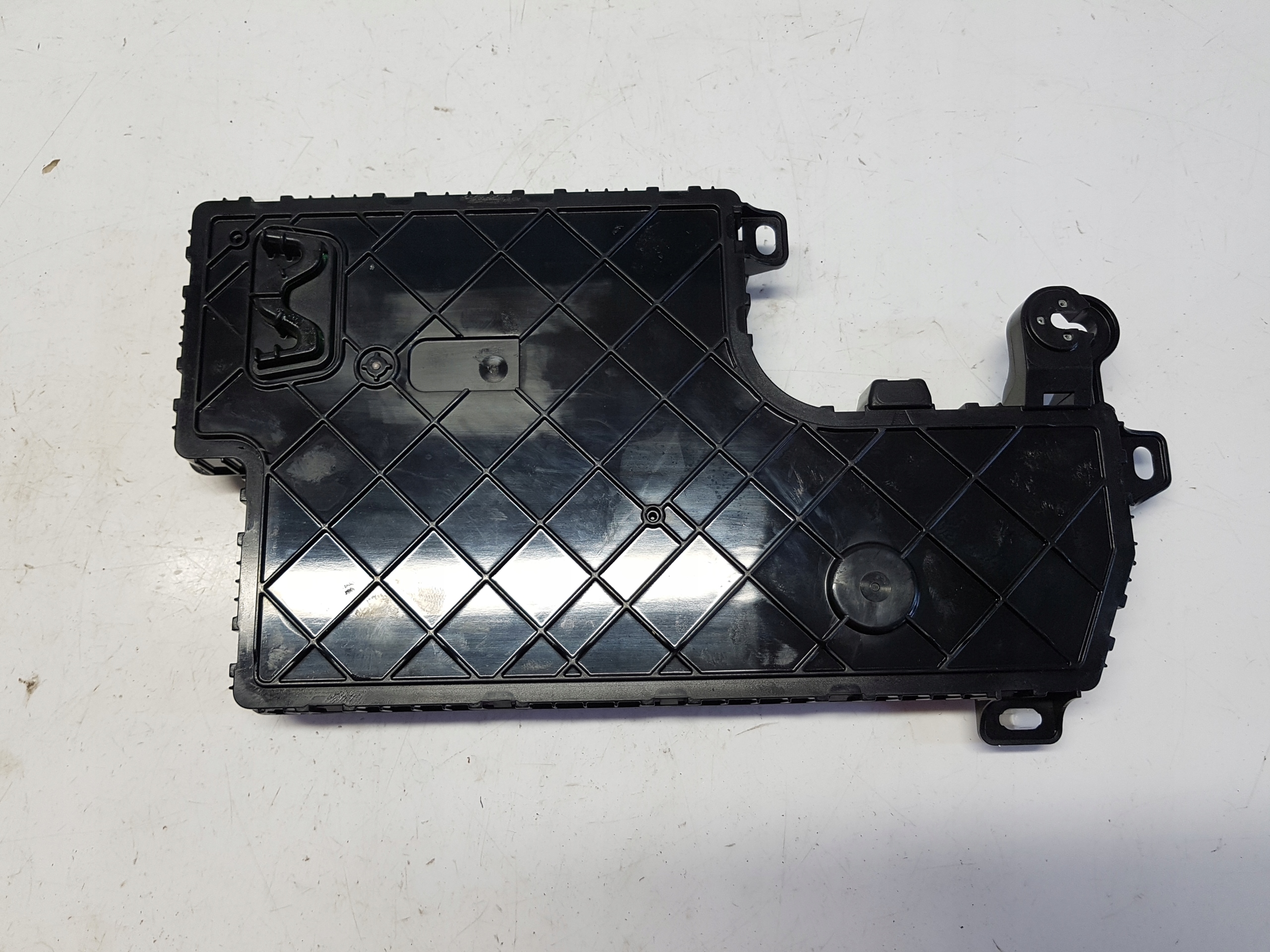 TESLA MODEL III 3 modul Bedienteil links vorne
