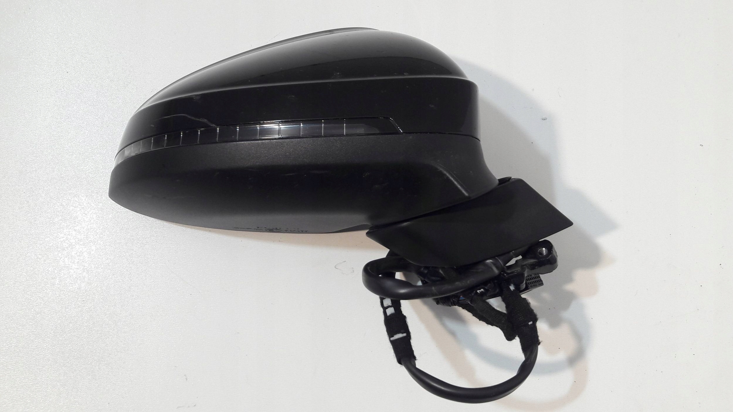Audi A4 S4 B9 mirror right 14 pin 2019 (S123)
