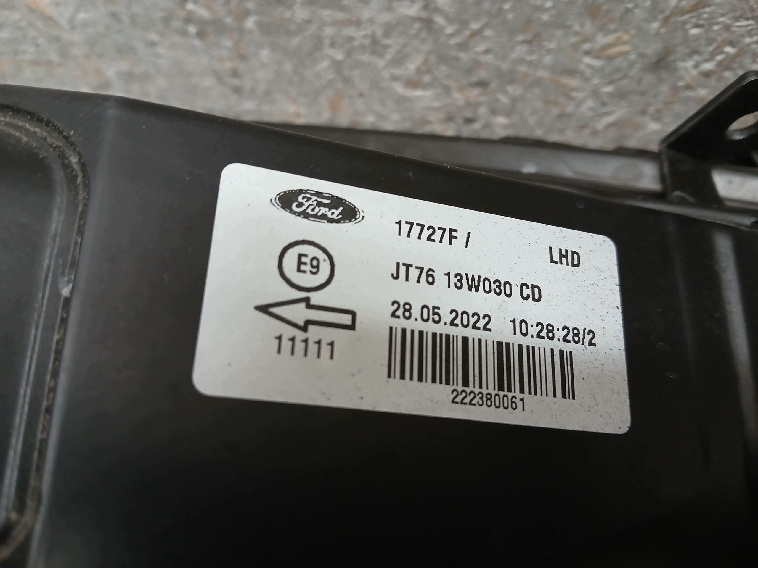 light lights front right left FORD COURIER MK2 14- JT76-13W030-CD