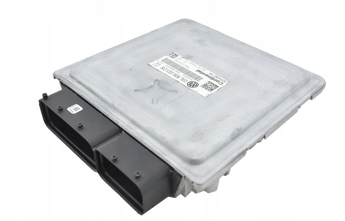 Computer Bedienteil * VW GOLF 1.6 TDI 03L906023DS